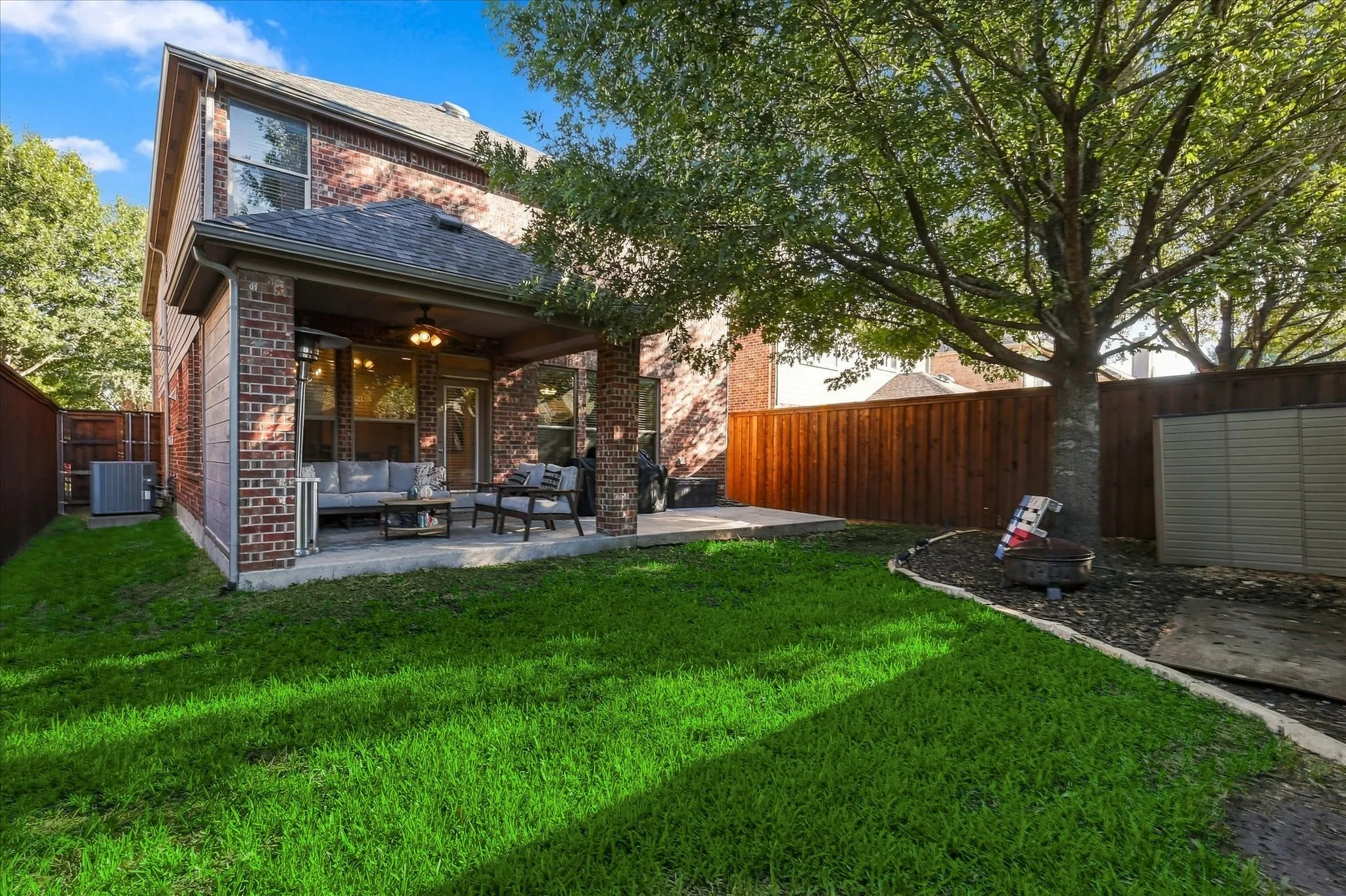 Single Family Residence For Sale in Collin County , 10621 Matador Drive, Mc Kinney, Texas 75072, 4 Bedroom, 3 Bathroom, 2 Garage spaces, 2,746 Sqft, built in 2010, mls#21405243, Real Estate Agent in Mc Kinney, Homes For Sale in Collin county, Homes For Sale in Mc Kinney, Realtor in Mc Kinney Texas, Real Estate Brokerage Independent Realty Texas, Luminita Cordes Realtor