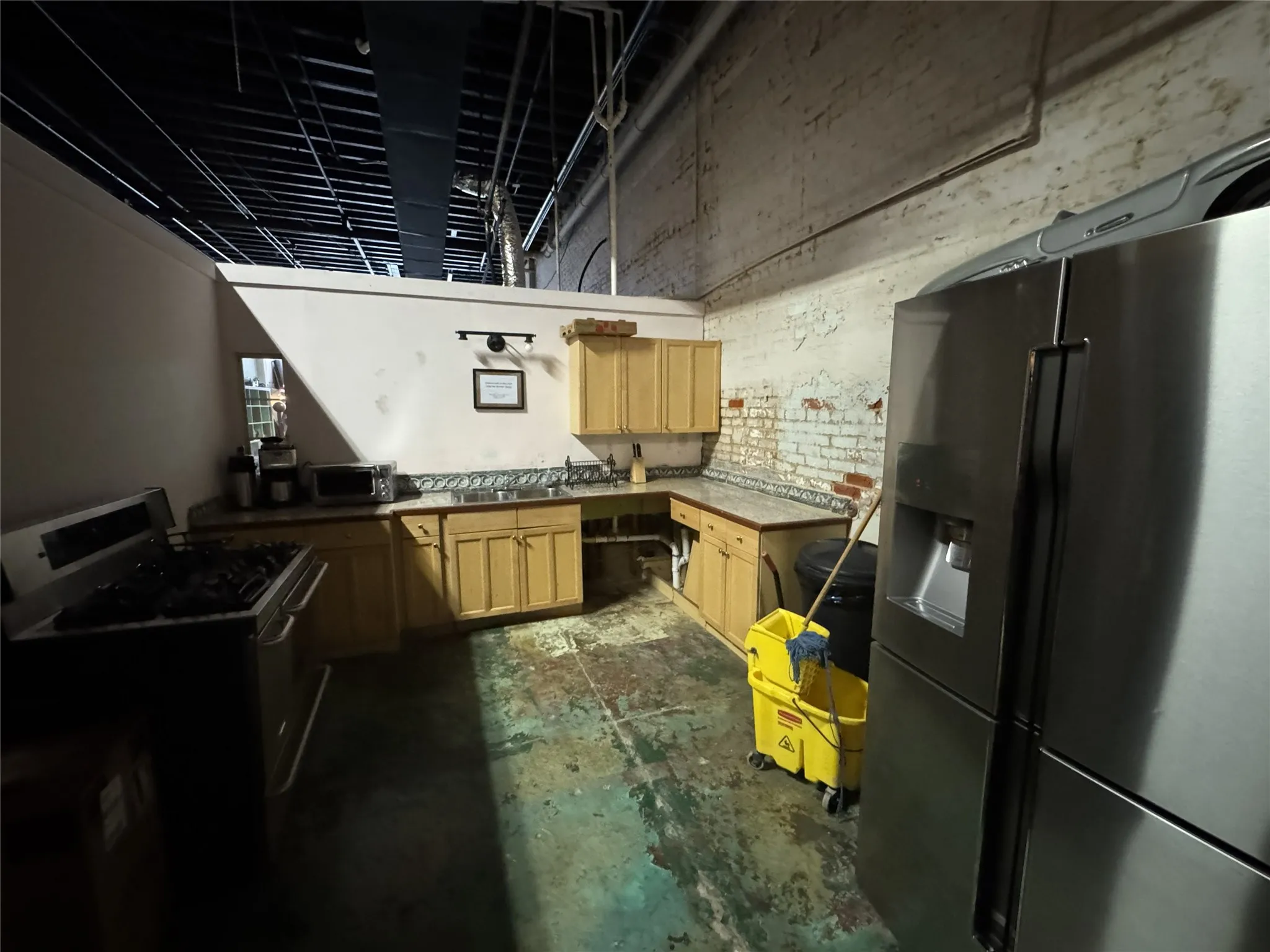Business For Rent in Grayson County , 110 S Houston Avenue I, Denison, Texas 75021, 0, 0, Garage spaces, 0 Sqft, built in 1900, mls#21406437, Real Estate Agent in Denison, Homes For Rent in Grayson county, Homes For Rent in Denison, Realtor in Denison Texas, Real Estate Brokerage Independent Realty Texas, Luminita Cordes Realtor
