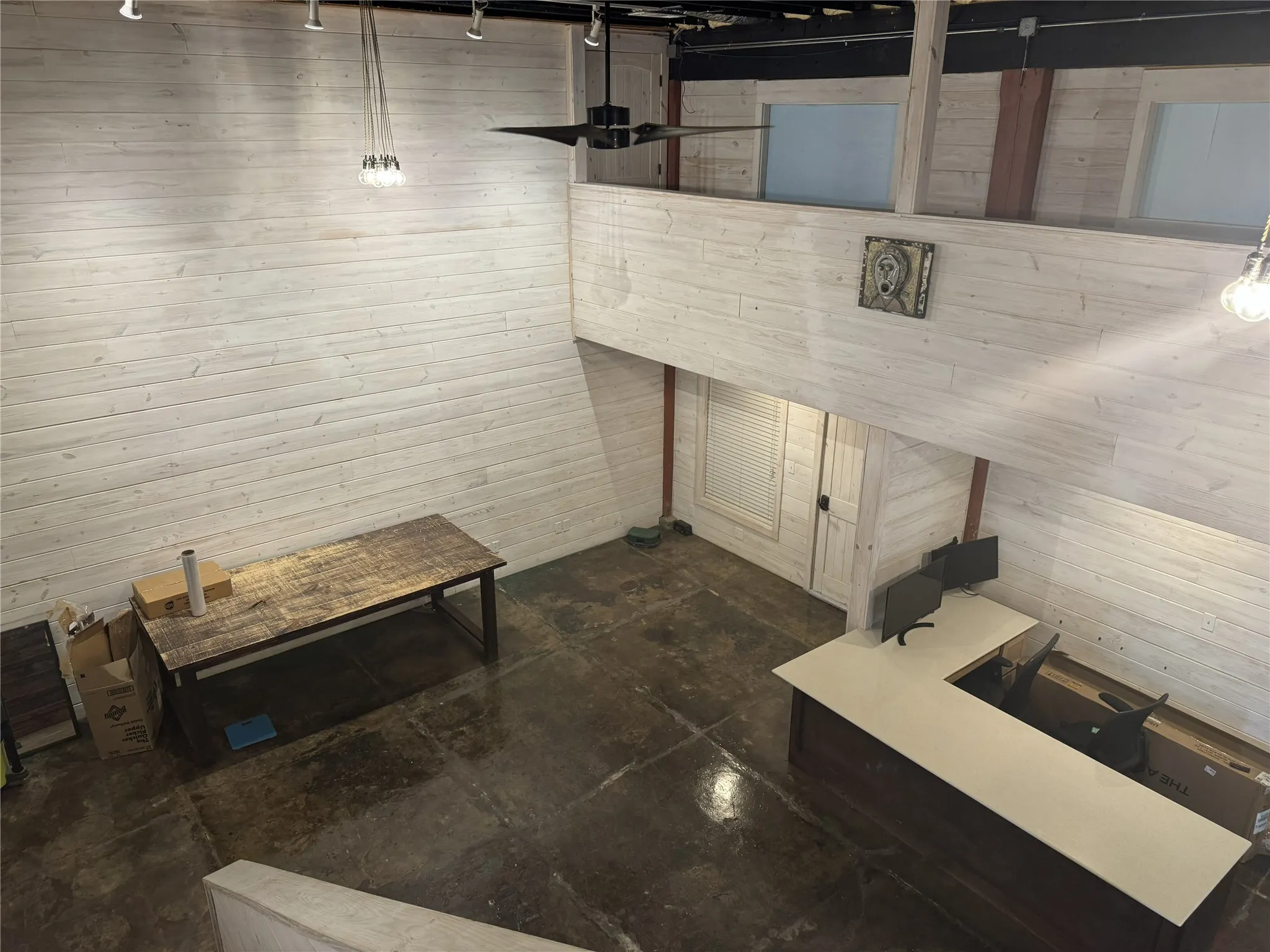 Business For Rent in Grayson County , 110 S Houston Avenue I, Denison, Texas 75021, 0, 0, Garage spaces, 0 Sqft, built in 1900, mls#21406437, Real Estate Agent in Denison, Homes For Rent in Grayson county, Homes For Rent in Denison, Realtor in Denison Texas, Real Estate Brokerage Independent Realty Texas, Luminita Cordes Realtor