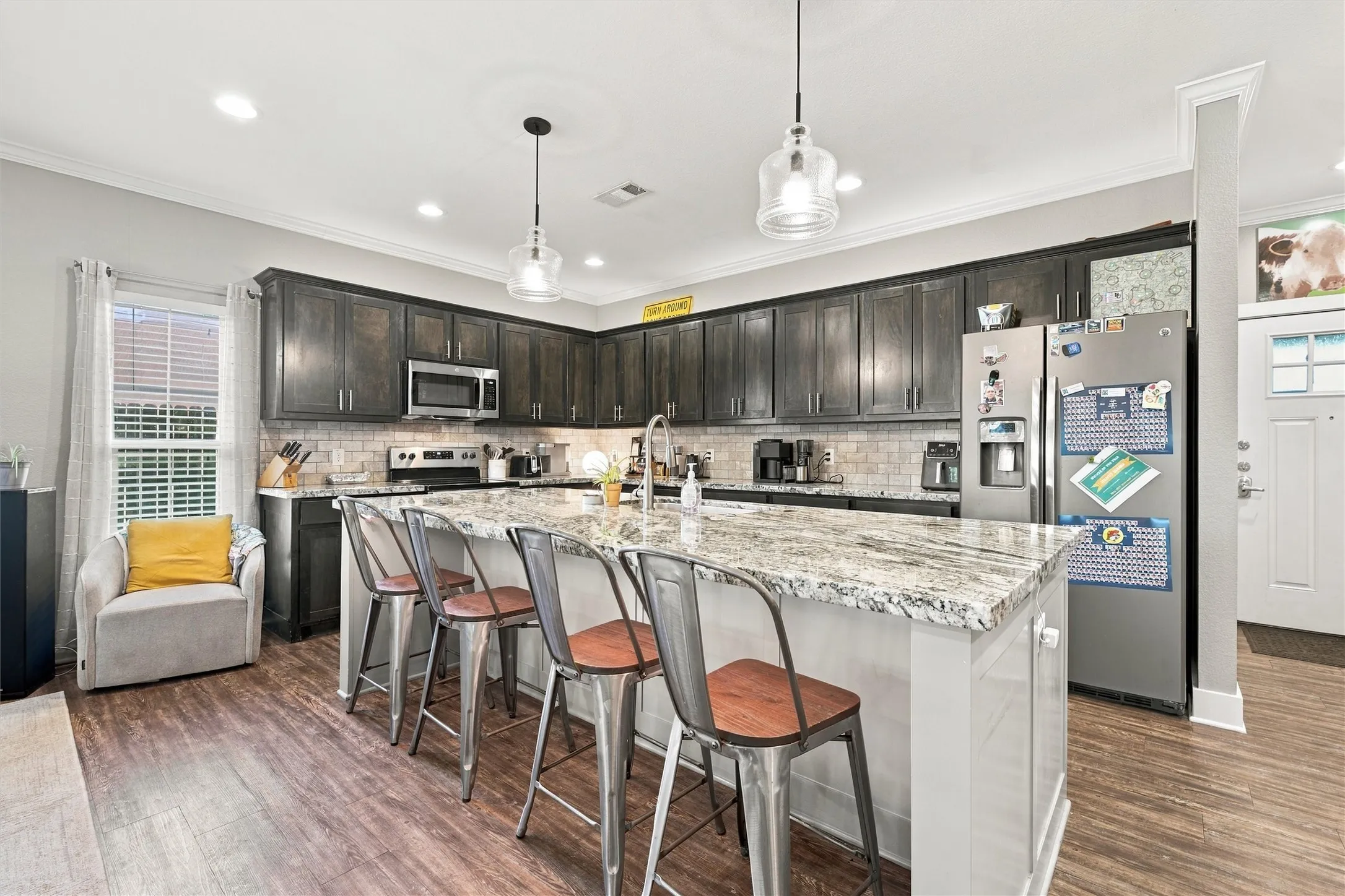Single Family Residence For Sale in Mc Lennan County , 1302 Bagby Avenue, Waco, Texas 76706, 5 Bedroom, 6 Bathroom, Garage spaces, 2,560 Sqft, built in 2017, mls#21406428, Real Estate Agent in Waco, Homes For Sale in Mc Lennan county, Homes For Sale in Waco, Realtor in Waco Texas, Real Estate Brokerage Independent Realty Texas, Luminita Cordes Realtor