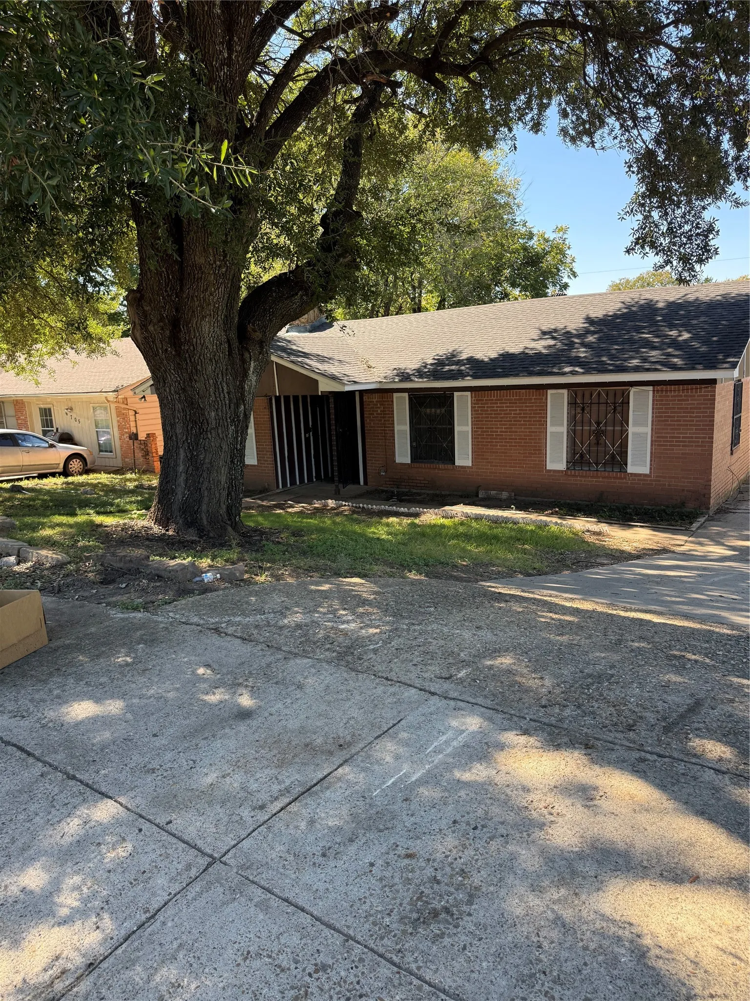 Single Family Residence For Sale