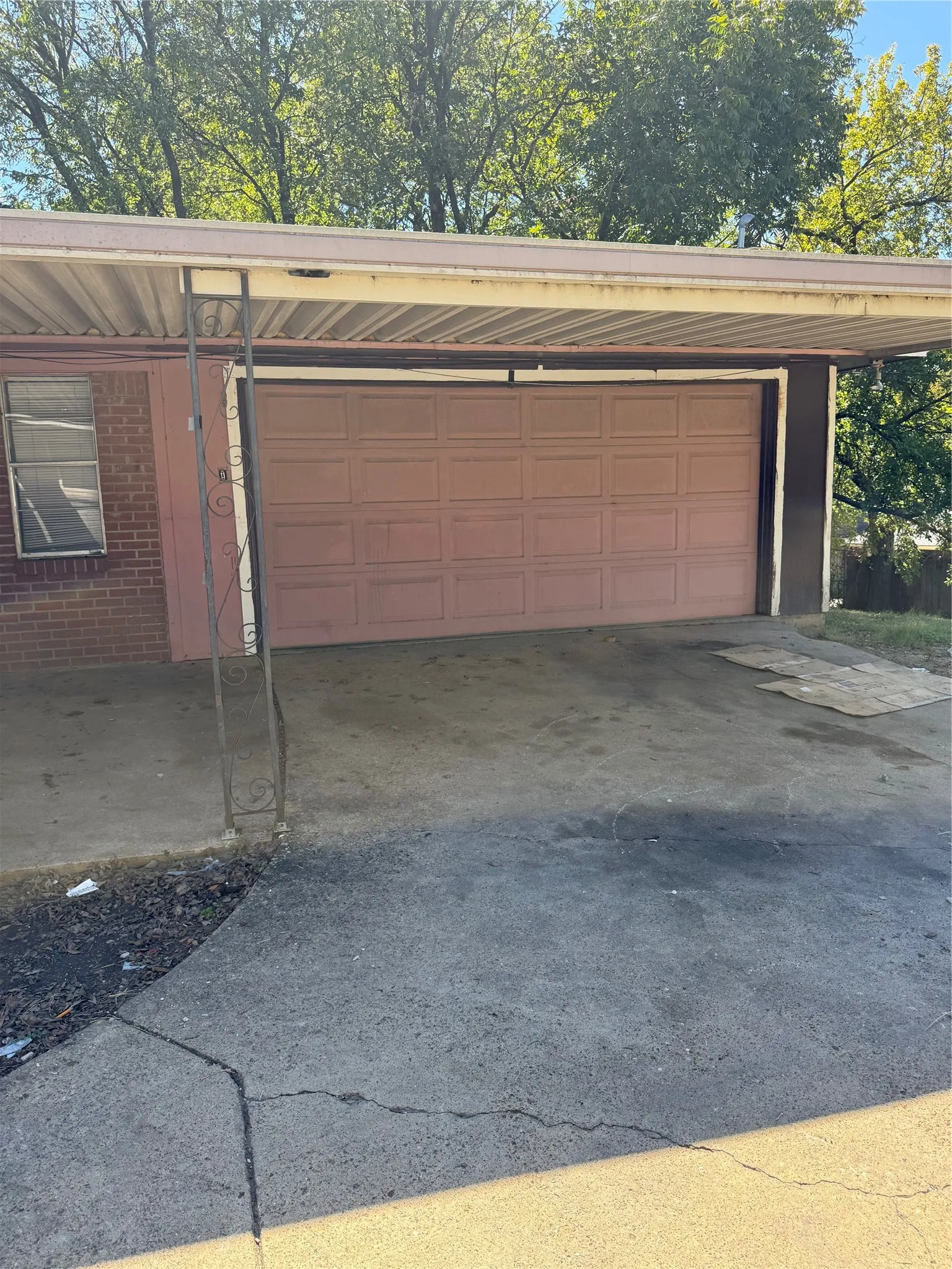 Single Family Residence For Sale in Dallas County , 6645 Racine Drive, Dallas, Texas 75232, 3 Bedroom, 2 Bathroom, 2 Garage spaces, 1,341 Sqft, built in 1969, mls#21403809, Real Estate Agent in Dallas, Homes For Sale in Dallas county, Homes For Sale in Dallas, Realtor in Dallas Texas, Real Estate Brokerage Independent Realty Texas, Luminita Cordes Realtor