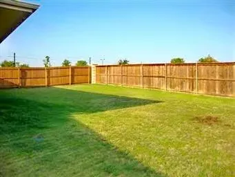 Single Family Residence For Rent in Denton County , 9131 Gaspard Court, Frisco, Texas 75033, 3 Bedroom, 2 Bathroom, 2 Garage spaces, 1,651 Sqft, built in 2005, mls#21402474, Real Estate Agent in Frisco, Homes For Rent in Denton county, Homes For Rent in Frisco, Realtor in Frisco Texas, Real Estate Brokerage Independent Realty Texas, Luminita Cordes Realtor
