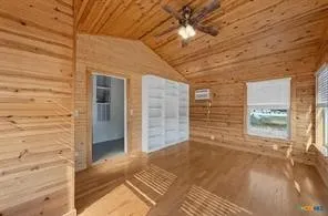 Mobile Home For Sale in Mc Lennan County , 1810 Mary Ware Drive, Gholson, Texas 76705, 3 Bedroom, 2 Bathroom, Garage spaces, 1,310 Sqft, built in 2004, mls#21405332, Real Estate Agent in Gholson, Homes For Sale in Mc Lennan county, Homes For Sale in Gholson, Realtor in Gholson Texas, Real Estate Brokerage Independent Realty Texas, Luminita Cordes Realtor