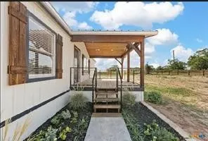 Mobile Home For Sale in Mc Lennan County , 1810 Mary Ware Drive, Gholson, Texas 76705, 3 Bedroom, 2 Bathroom, Garage spaces, 1,310 Sqft, built in 2004, mls#21405332, Real Estate Agent in Gholson, Homes For Sale in Mc Lennan county, Homes For Sale in Gholson, Realtor in Gholson Texas, Real Estate Brokerage Independent Realty Texas, Luminita Cordes Realtor