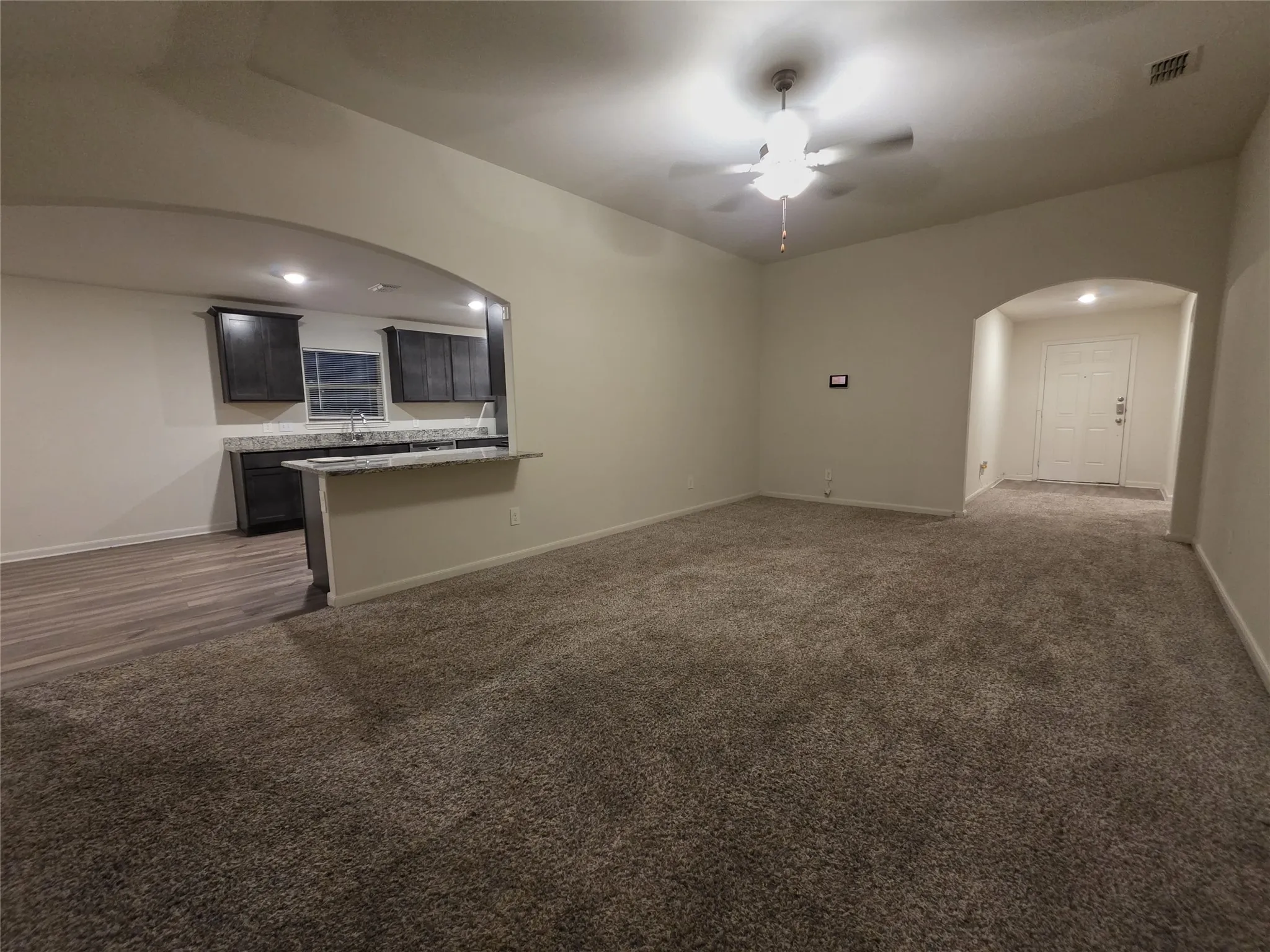 Single Family Residence For Rent in Kaufman County , 3019 Boran Drive, Forney, Texas 75126, 3 Bedroom, 2 Bathroom, 2 Garage spaces, 0 Sqft, built in 2022, mls#21406460, Real Estate Agent in Forney, Homes For Rent in Kaufman county, Homes For Rent in Forney, Realtor in Forney Texas, Real Estate Brokerage Independent Realty Texas, Luminita Cordes Realtor