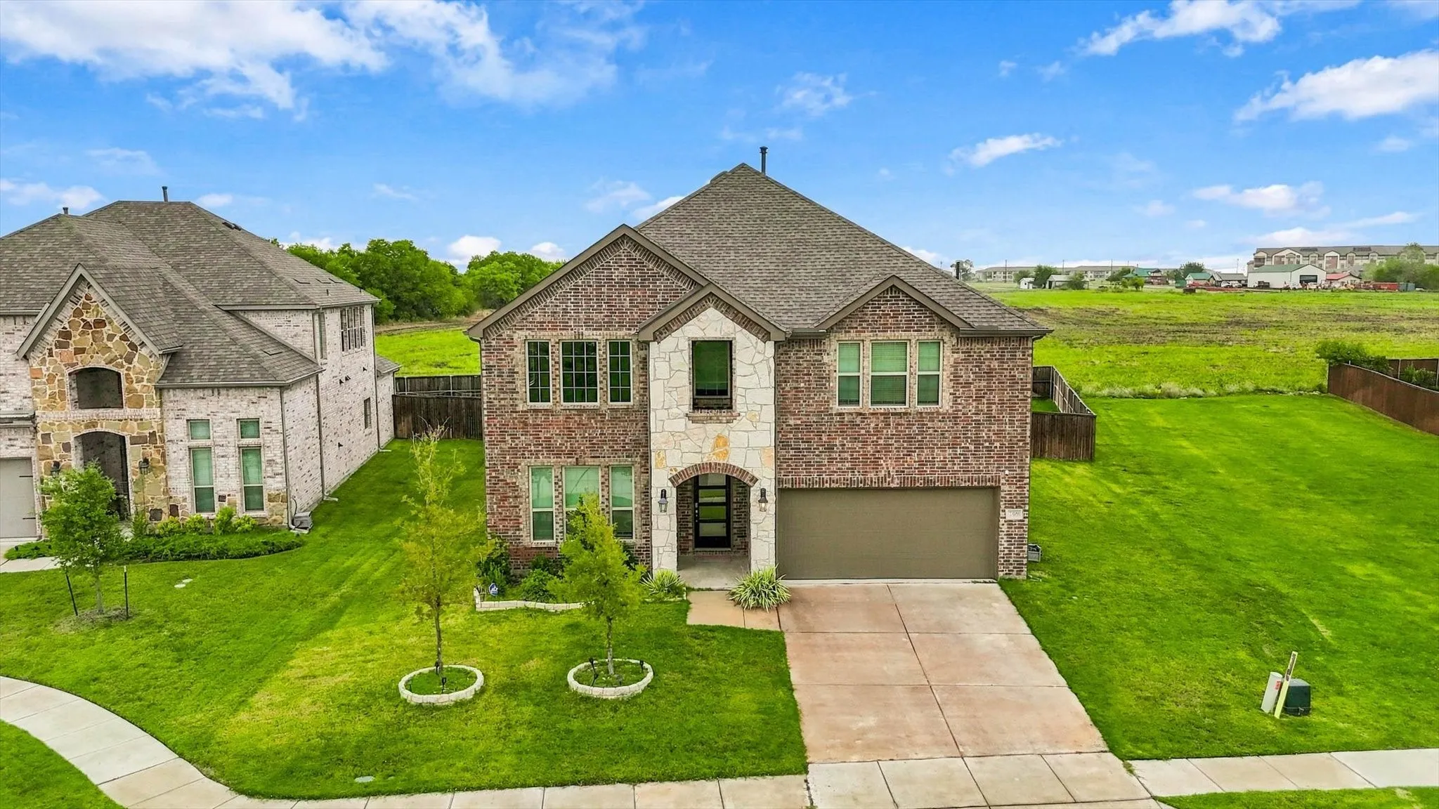 Single Family Residence For Sale in Collin County , 209 Tate Lane, Anna, Texas 75409, 4 Bedroom, 3 Bathroom, 2 Garage spaces, 2,936 Sqft, built in 2023, mls#21405133, Real Estate Agent in Anna, Homes For Sale in Collin county, Homes For Sale in Anna, Realtor in Anna Texas, Real Estate Brokerage Independent Realty Texas, Luminita Cordes Realtor