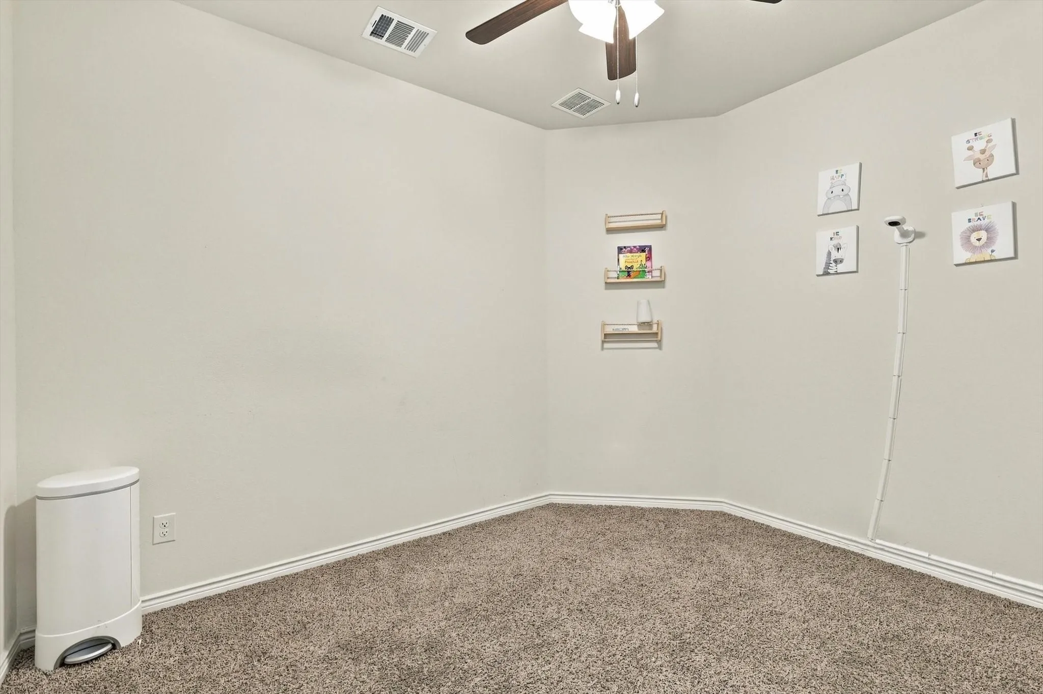 Single Family Residence For Sale in Collin County , 209 Tate Lane, Anna, Texas 75409, 4 Bedroom, 3 Bathroom, 2 Garage spaces, 2,936 Sqft, built in 2023, mls#21405133, Real Estate Agent in Anna, Homes For Sale in Collin county, Homes For Sale in Anna, Realtor in Anna Texas, Real Estate Brokerage Independent Realty Texas, Luminita Cordes Realtor