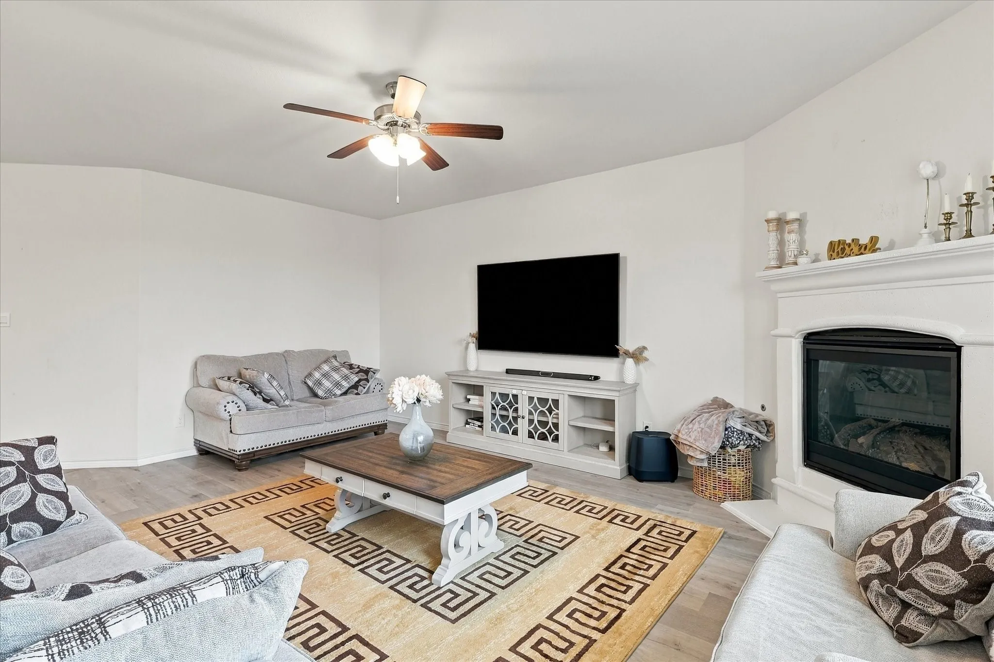 Single Family Residence For Sale in Collin County , 209 Tate Lane, Anna, Texas 75409, 4 Bedroom, 3 Bathroom, 2 Garage spaces, 2,936 Sqft, built in 2023, mls#21405133, Real Estate Agent in Anna, Homes For Sale in Collin county, Homes For Sale in Anna, Realtor in Anna Texas, Real Estate Brokerage Independent Realty Texas, Luminita Cordes Realtor
