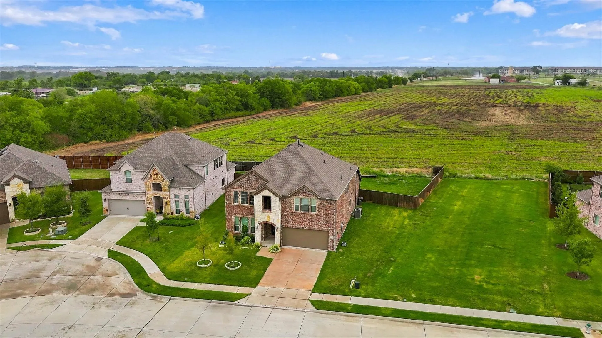 Single Family Residence For Sale in Collin County , 209 Tate Lane, Anna, Texas 75409, 4 Bedroom, 3 Bathroom, 2 Garage spaces, 2,936 Sqft, built in 2023, mls#21405133, Real Estate Agent in Anna, Homes For Sale in Collin county, Homes For Sale in Anna, Realtor in Anna Texas, Real Estate Brokerage Independent Realty Texas, Luminita Cordes Realtor