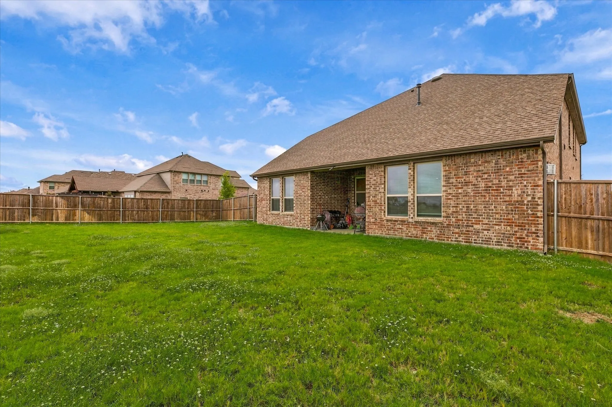 Single Family Residence For Sale in Collin County , 209 Tate Lane, Anna, Texas 75409, 4 Bedroom, 3 Bathroom, 2 Garage spaces, 2,936 Sqft, built in 2023, mls#21405133, Real Estate Agent in Anna, Homes For Sale in Collin county, Homes For Sale in Anna, Realtor in Anna Texas, Real Estate Brokerage Independent Realty Texas, Luminita Cordes Realtor