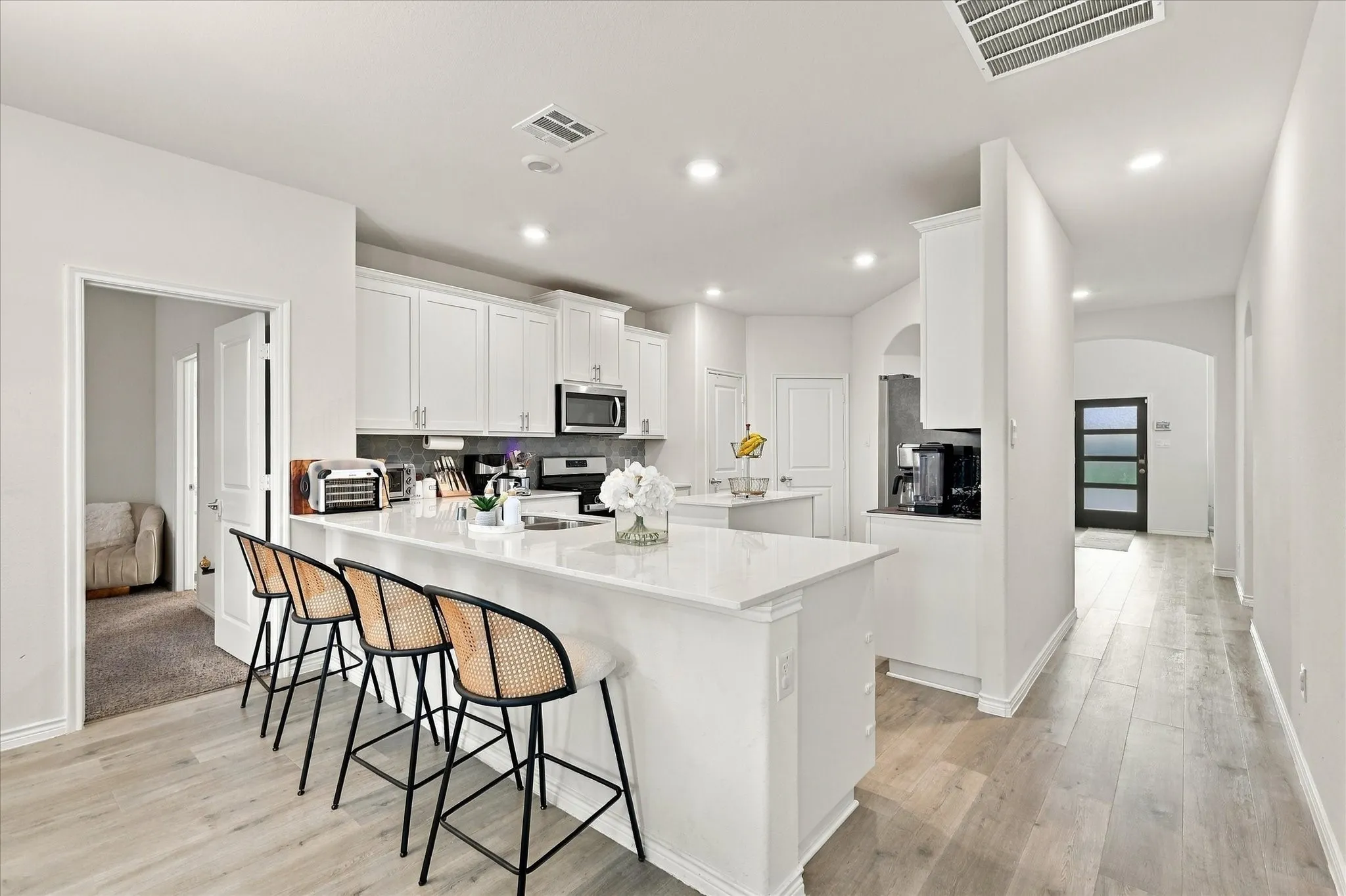 Single Family Residence For Sale in Collin County , 209 Tate Lane, Anna, Texas 75409, 4 Bedroom, 3 Bathroom, 2 Garage spaces, 2,936 Sqft, built in 2023, mls#21405133, Real Estate Agent in Anna, Homes For Sale in Collin county, Homes For Sale in Anna, Realtor in Anna Texas, Real Estate Brokerage Independent Realty Texas, Luminita Cordes Realtor
