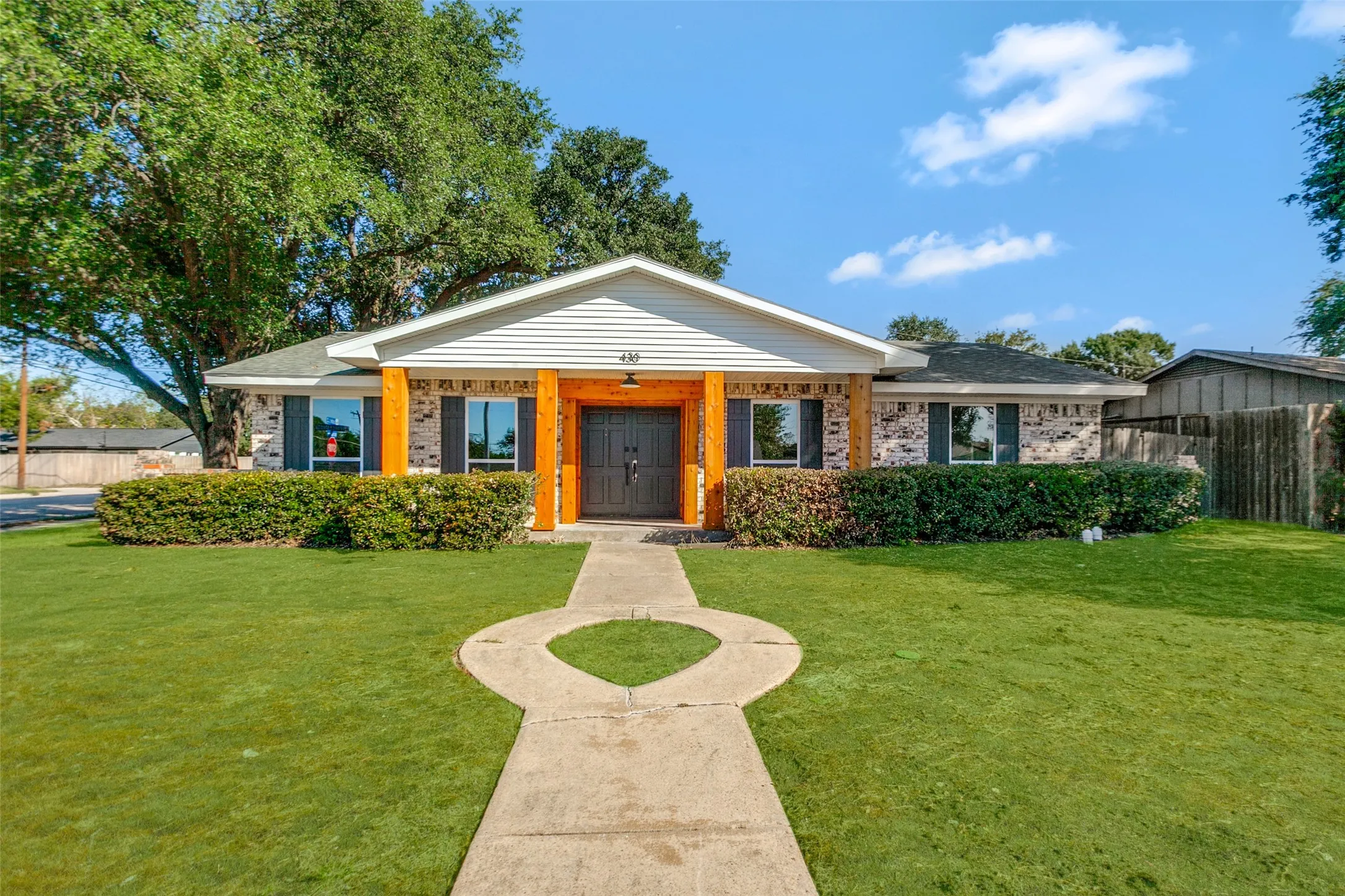 Single Family Residence For Sale