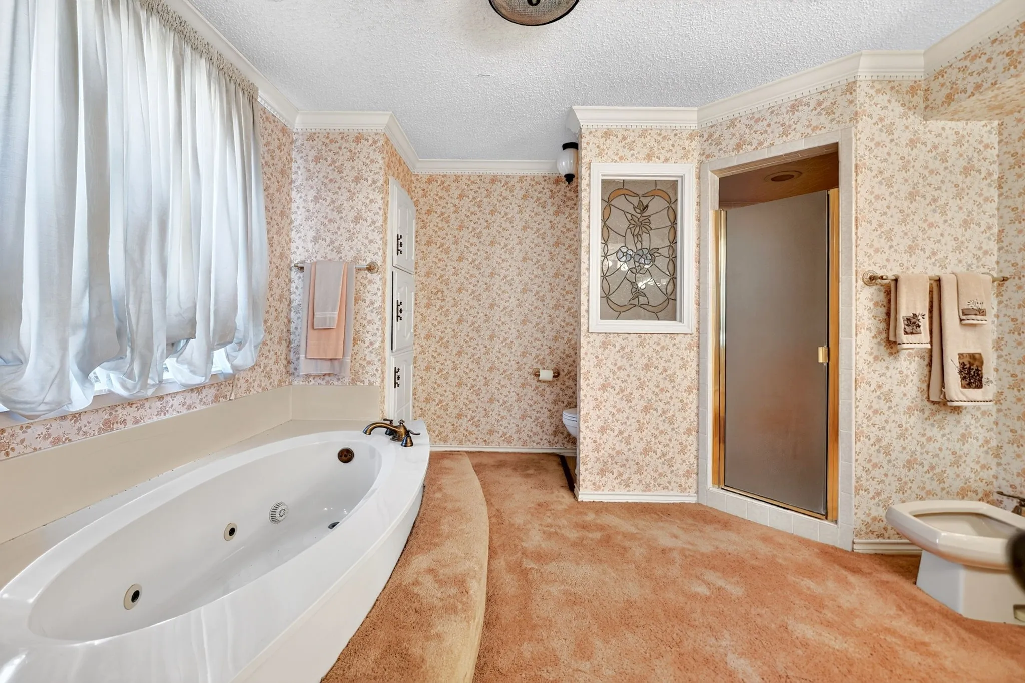 Single Family Residence For Sale in Hunt County , 103 Owl Tree Trail, Greenville, Texas 75402, 4 Bedroom, 3 Bathroom, 2 Garage spaces, 2,838 Sqft, built in 1983, mls#21405105, Real Estate Agent in Greenville, Homes For Sale in Hunt county, Homes For Sale in Greenville, Realtor in Greenville Texas, Real Estate Brokerage Independent Realty Texas, Luminita Cordes Realtor