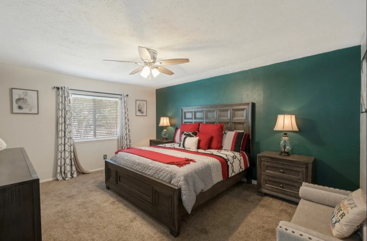 Single Family Residence For Sale in Dallas County , 700 Nora Lane, De Soto, Texas 75115, 3 Bedroom, 2 Bathroom, 2 Garage spaces, 1,733 Sqft, built in 1979, mls#21401705, Real Estate Agent in De Soto, Homes For Sale in Dallas county, Homes For Sale in De Soto, Realtor in De Soto Texas, Real Estate Brokerage Independent Realty Texas, Luminita Cordes Realtor