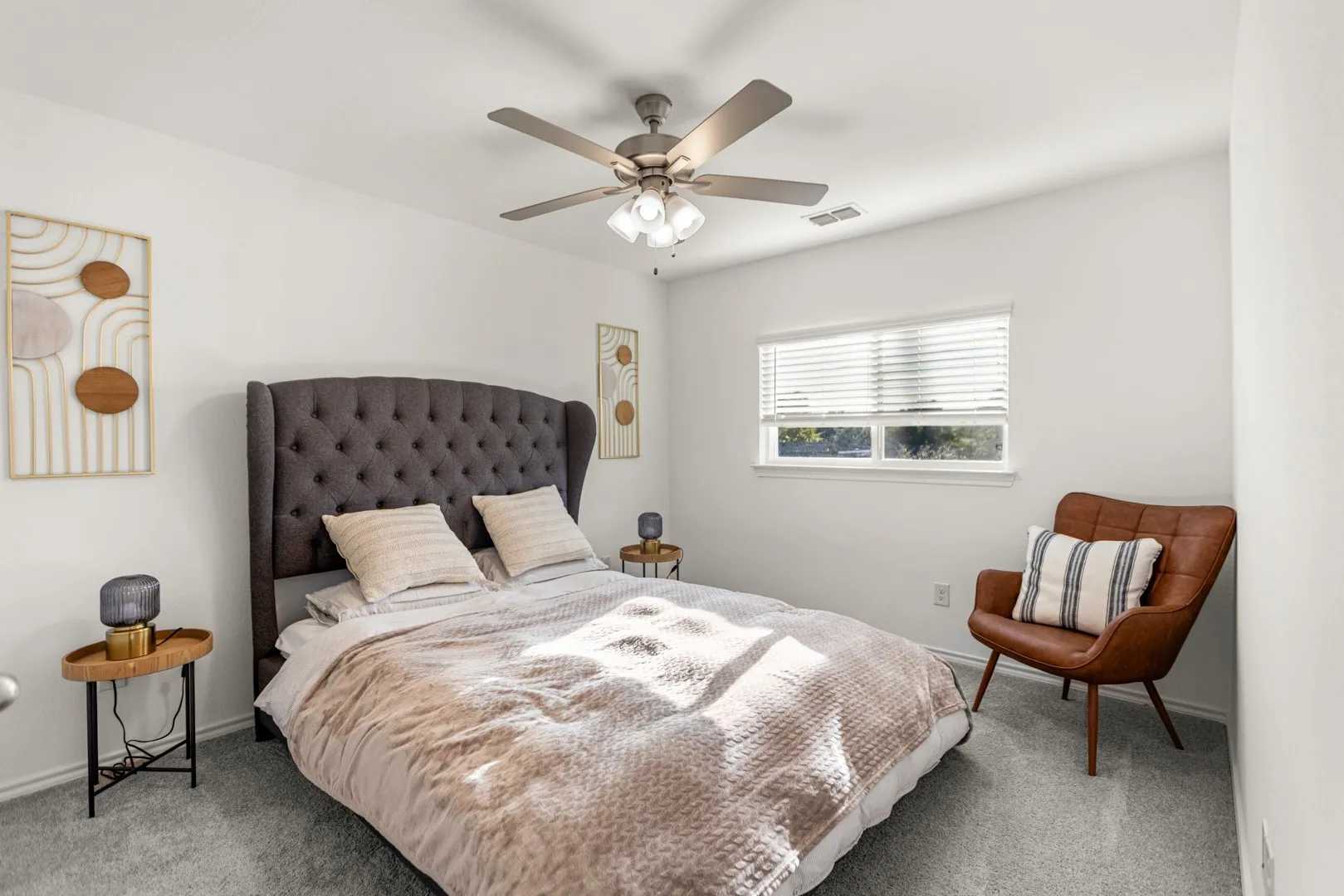 Townhouse For Sale in Dallas County , 3020 Percheron Drive, Mesquite, Texas 75150, 3 Bedroom, 3 Bathroom, 2 Garage spaces, 1,808 Sqft, built in 2024, mls#21406359, Real Estate Agent in Mesquite, Homes For Sale in Dallas county, Homes For Sale in Mesquite, Realtor in Mesquite Texas, Real Estate Brokerage Independent Realty Texas, Luminita Cordes Realtor