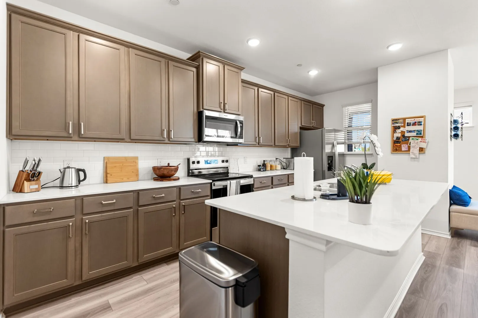 Townhouse For Sale in Dallas County , 3020 Percheron Drive, Mesquite, Texas 75150, 3 Bedroom, 3 Bathroom, 2 Garage spaces, 1,808 Sqft, built in 2024, mls#21406359, Real Estate Agent in Mesquite, Homes For Sale in Dallas county, Homes For Sale in Mesquite, Realtor in Mesquite Texas, Real Estate Brokerage Independent Realty Texas, Luminita Cordes Realtor