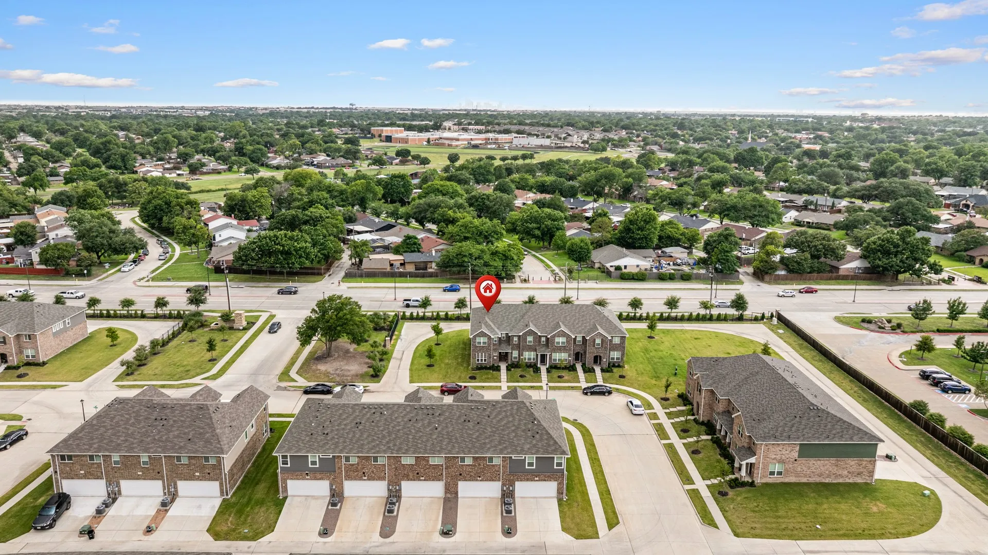 Townhouse For Sale in Dallas County , 3020 Percheron Drive, Mesquite, Texas 75150, 3 Bedroom, 3 Bathroom, 2 Garage spaces, 1,808 Sqft, built in 2024, mls#21406359, Real Estate Agent in Mesquite, Homes For Sale in Dallas county, Homes For Sale in Mesquite, Realtor in Mesquite Texas, Real Estate Brokerage Independent Realty Texas, Luminita Cordes Realtor