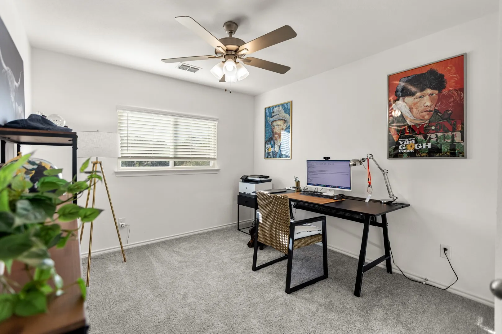 Townhouse For Sale in Dallas County , 3020 Percheron Drive, Mesquite, Texas 75150, 3 Bedroom, 3 Bathroom, 2 Garage spaces, 1,808 Sqft, built in 2024, mls#21406359, Real Estate Agent in Mesquite, Homes For Sale in Dallas county, Homes For Sale in Mesquite, Realtor in Mesquite Texas, Real Estate Brokerage Independent Realty Texas, Luminita Cordes Realtor