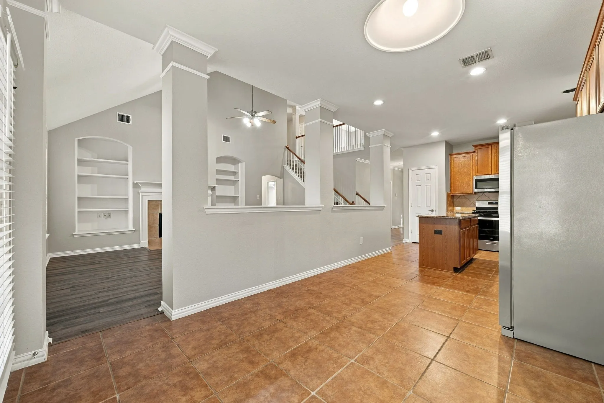 Single Family Residence For Sale in Rockwall County , 323 Deaton Drive, Fate, Texas 75087, 4 Bedroom, 3 Bathroom, 2 Garage spaces, 2,916 Sqft, built in 2007, mls#21391949, Real Estate Agent in Fate, Homes For Sale in Rockwall county, Homes For Sale in Fate, Realtor in Fate Texas, Real Estate Brokerage Independent Realty Texas, Luminita Cordes Realtor