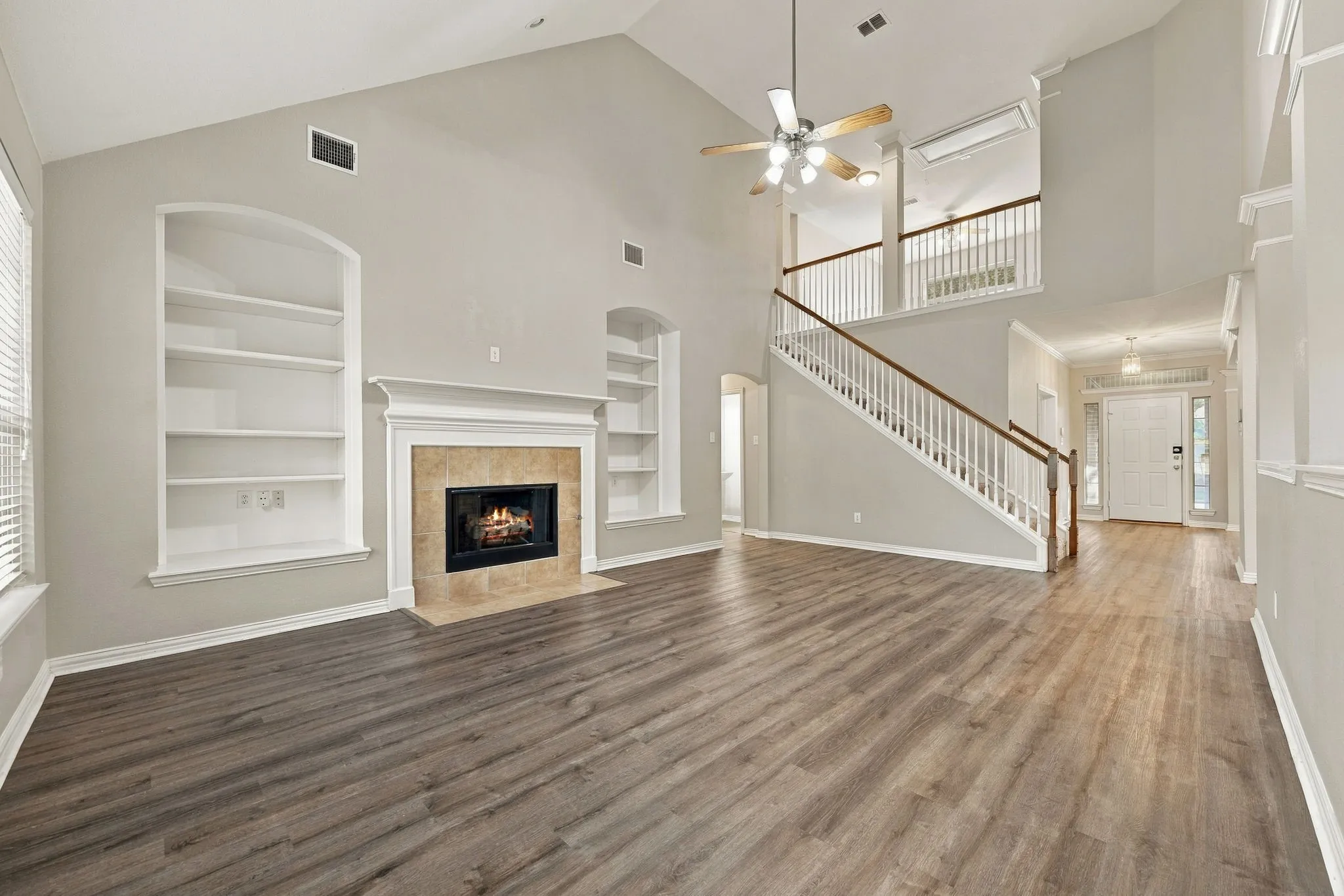 Single Family Residence For Sale in Rockwall County , 323 Deaton Drive, Fate, Texas 75087, 4 Bedroom, 3 Bathroom, 2 Garage spaces, 2,916 Sqft, built in 2007, mls#21391949, Real Estate Agent in Fate, Homes For Sale in Rockwall county, Homes For Sale in Fate, Realtor in Fate Texas, Real Estate Brokerage Independent Realty Texas, Luminita Cordes Realtor