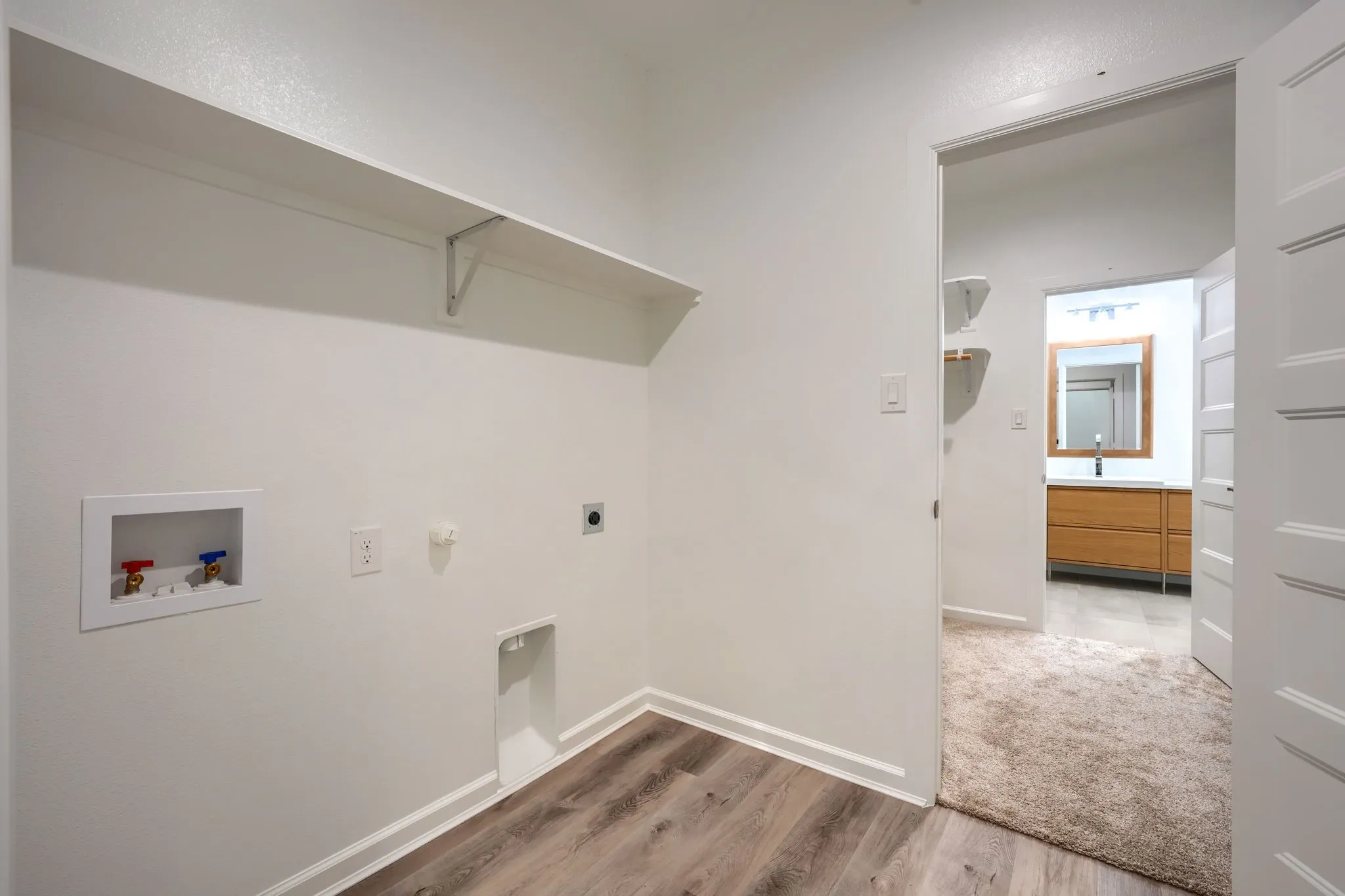 Single Family Residence For Sale in Hunt County , 115 Vaughn Lane, Quinlan, Texas 75474, 3 Bedroom, 2 Bathroom, 2 Garage spaces, 1,494 Sqft, built in 2026, mls#21406479, Real Estate Agent in Quinlan, Homes For Sale in Hunt county, Homes For Sale in Quinlan, Realtor in Quinlan Texas, Real Estate Brokerage Independent Realty Texas, Luminita Cordes Realtor
