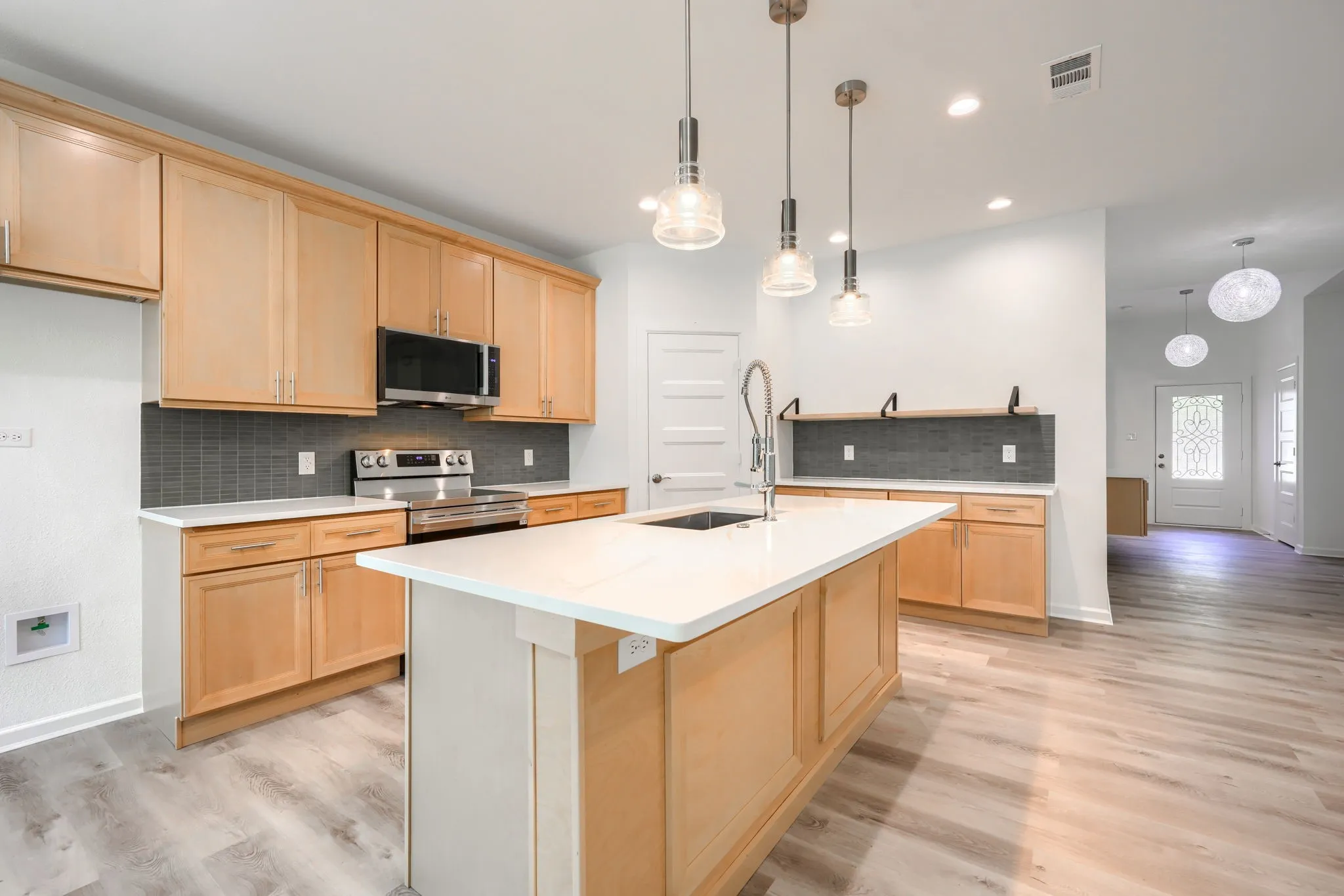 Single Family Residence For Sale in Hunt County , 115 Vaughn Lane, Quinlan, Texas 75474, 3 Bedroom, 2 Bathroom, 2 Garage spaces, 1,494 Sqft, built in 2026, mls#21406479, Real Estate Agent in Quinlan, Homes For Sale in Hunt county, Homes For Sale in Quinlan, Realtor in Quinlan Texas, Real Estate Brokerage Independent Realty Texas, Luminita Cordes Realtor