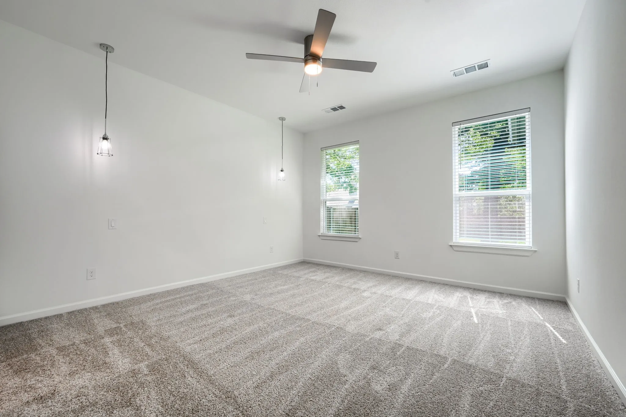 Single Family Residence For Sale in Hunt County , 115 Vaughn Lane, Quinlan, Texas 75474, 3 Bedroom, 2 Bathroom, 2 Garage spaces, 1,494 Sqft, built in 2026, mls#21406479, Real Estate Agent in Quinlan, Homes For Sale in Hunt county, Homes For Sale in Quinlan, Realtor in Quinlan Texas, Real Estate Brokerage Independent Realty Texas, Luminita Cordes Realtor