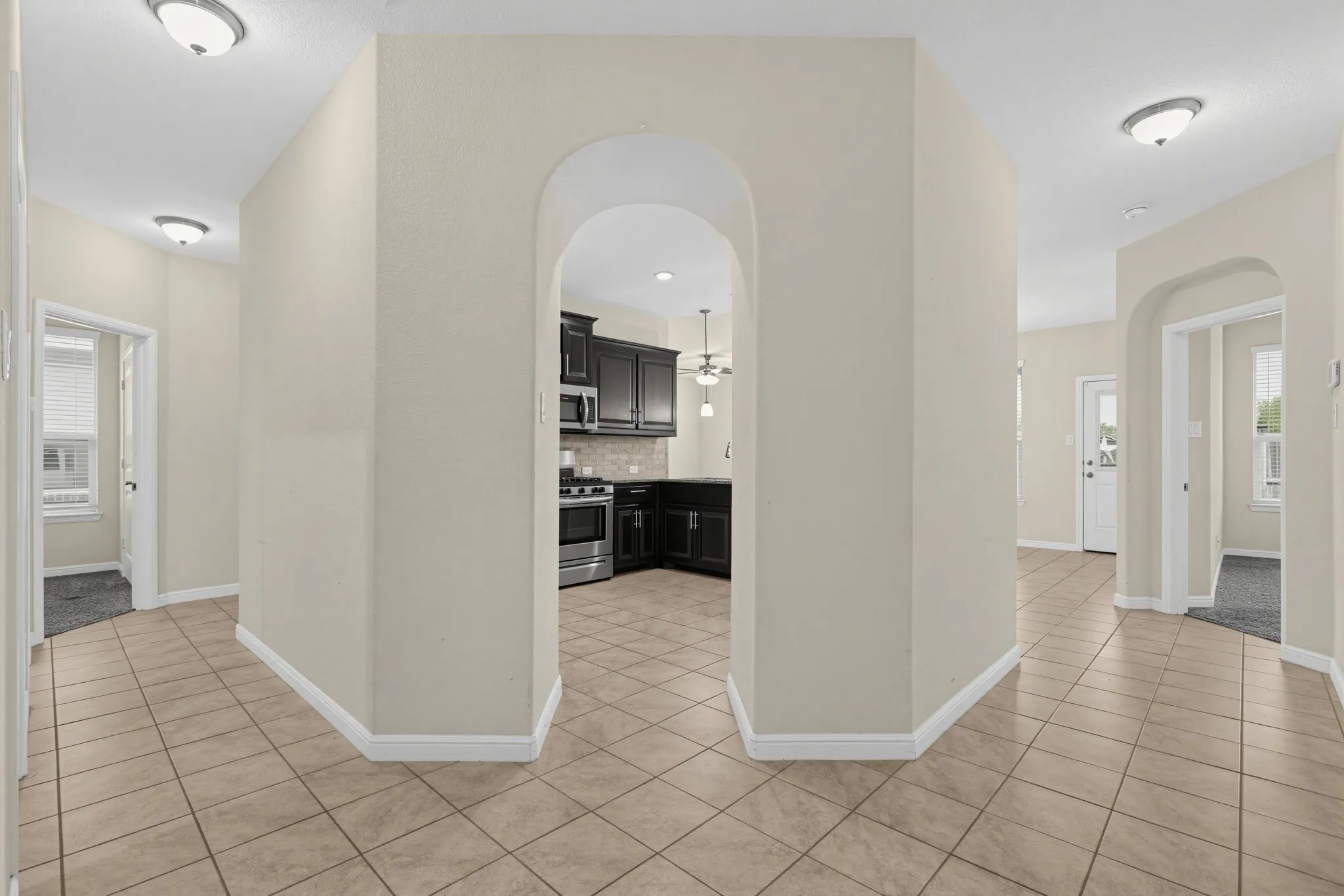 Single Family Residence For Sale in Tarrant County , 5100 Sugarcane Lane, Fort Worth, Texas 76179, 4 Bedroom, 2 Bathroom, 2 Garage spaces, 1,802 Sqft, built in 2019, mls#21404394, Real Estate Agent in Fort Worth, Homes For Sale in Tarrant county, Homes For Sale in Fort Worth, Realtor in Fort Worth Texas, Real Estate Brokerage Independent Realty Texas, Luminita Cordes Realtor