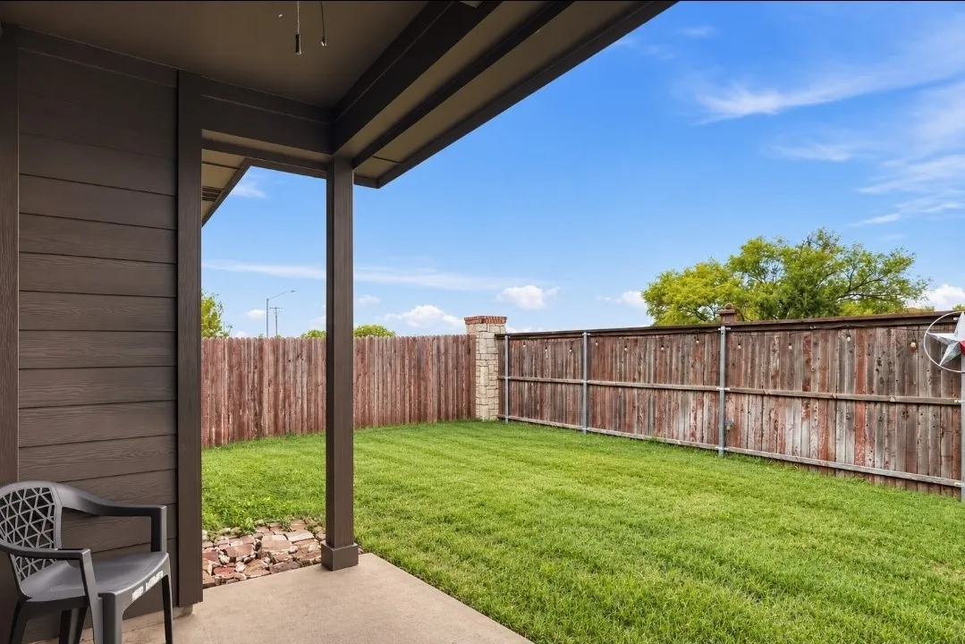 Single Family Residence For Sale in Tarrant County , 5100 Sugarcane Lane, Fort Worth, Texas 76179, 4 Bedroom, 2 Bathroom, 2 Garage spaces, 1,802 Sqft, built in 2019, mls#21404394, Real Estate Agent in Fort Worth, Homes For Sale in Tarrant county, Homes For Sale in Fort Worth, Realtor in Fort Worth Texas, Real Estate Brokerage Independent Realty Texas, Luminita Cordes Realtor