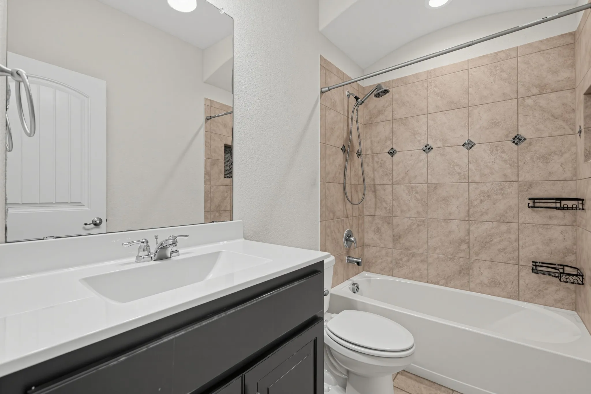 Single Family Residence For Sale in Tarrant County , 5100 Sugarcane Lane, Fort Worth, Texas 76179, 4 Bedroom, 2 Bathroom, 2 Garage spaces, 1,802 Sqft, built in 2019, mls#21404394, Real Estate Agent in Fort Worth, Homes For Sale in Tarrant county, Homes For Sale in Fort Worth, Realtor in Fort Worth Texas, Real Estate Brokerage Independent Realty Texas, Luminita Cordes Realtor