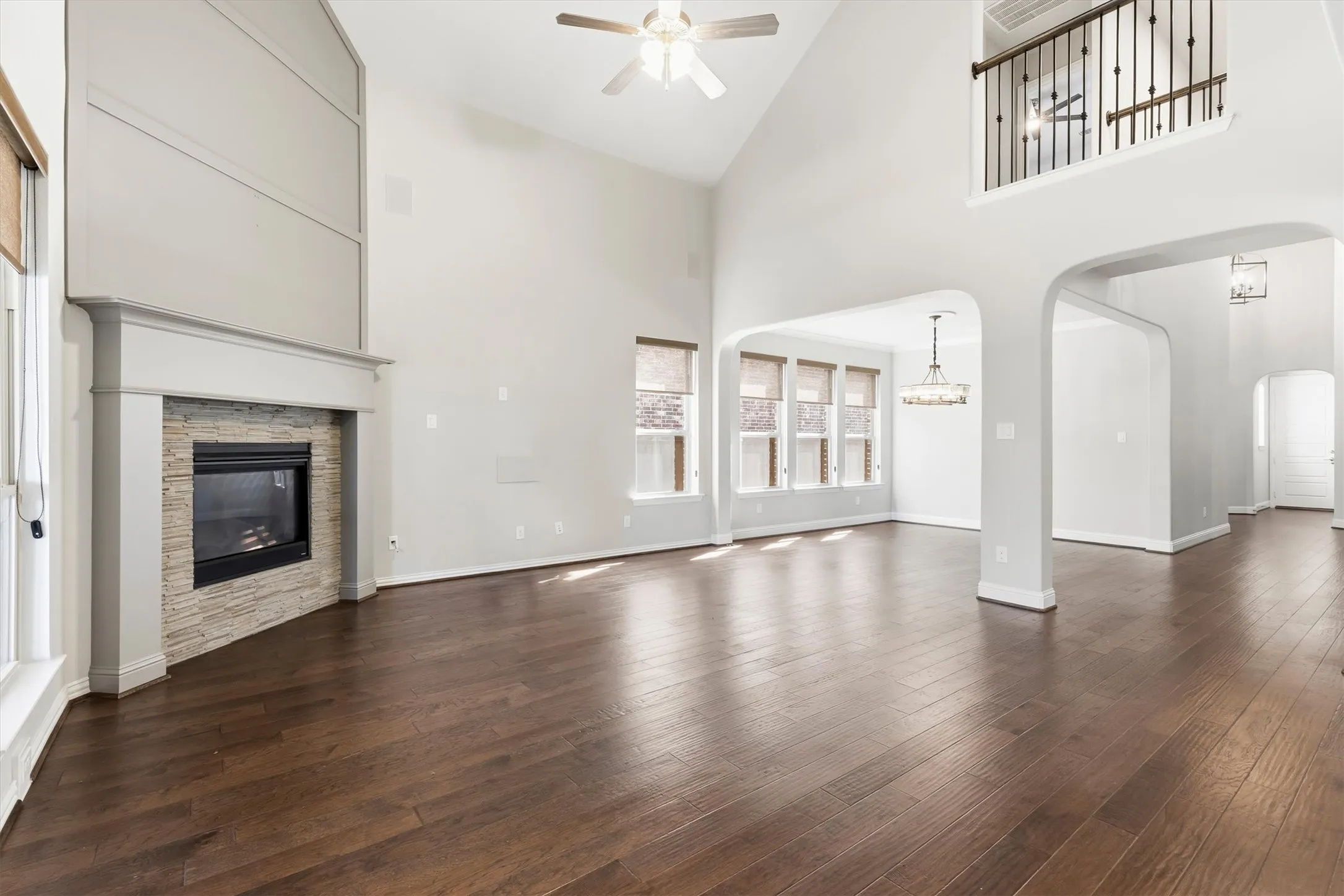 Open floor plan with 4260 sq ft.