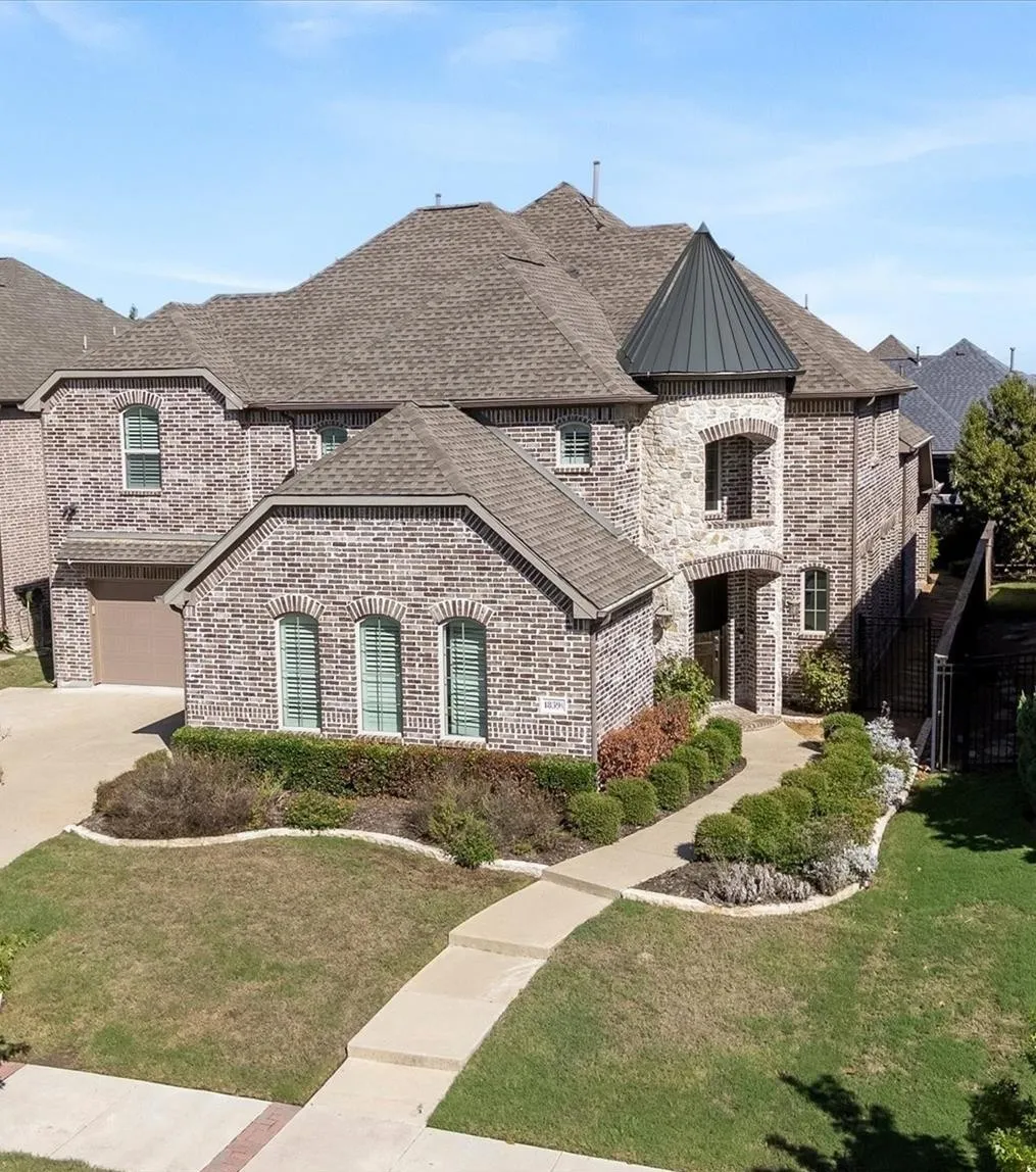 Single Family Residence For Sale in Collin County , 1839 Legendary Reef Way, St Paul, Texas 75098, 3 Bedroom, 4 Bathroom, 3 Garage spaces, 4,260 Sqft, built in 2015, mls#21405923, Real Estate Agent in St Paul, Homes For Sale in Collin county, Homes For Sale in St Paul, Realtor in St Paul Texas, Real Estate Brokerage Independent Realty Texas, Luminita Cordes Realtor