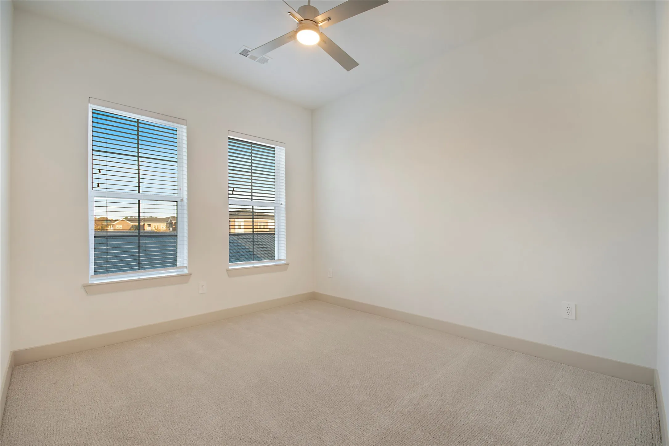 Townhouse For Rent in Collin County , 4700 W Spring Creek Parkway 10102, Plano, Texas 75024, 2 Bedroom, 3 Bathroom, 2 Garage spaces, 2,057 Sqft, built in 2023, mls#21406493, Real Estate Agent in Plano, Homes For Rent in Collin county, Homes For Rent in Plano, Realtor in Plano Texas, Real Estate Brokerage Independent Realty Texas, Luminita Cordes Realtor