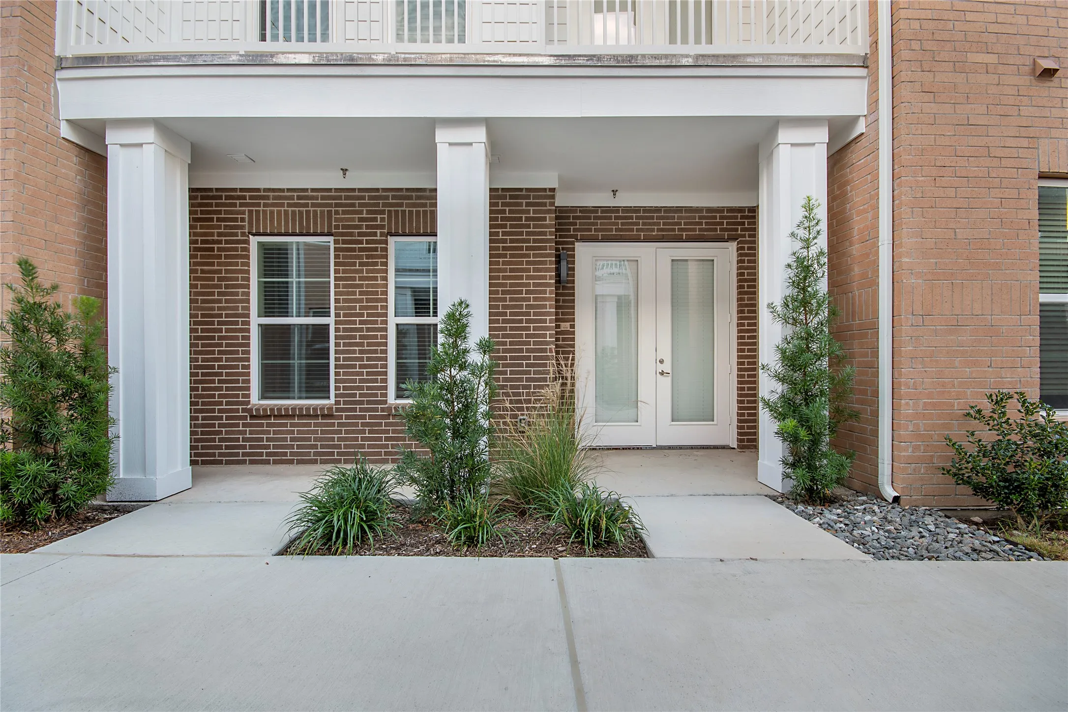 Townhouse For Rent in Collin County , 4700 W Spring Creek Parkway 10102, Plano, Texas 75024, 2 Bedroom, 3 Bathroom, 2 Garage spaces, 2,057 Sqft, built in 2023, mls#21406493, Real Estate Agent in Plano, Homes For Rent in Collin county, Homes For Rent in Plano, Realtor in Plano Texas, Real Estate Brokerage Independent Realty Texas, Luminita Cordes Realtor