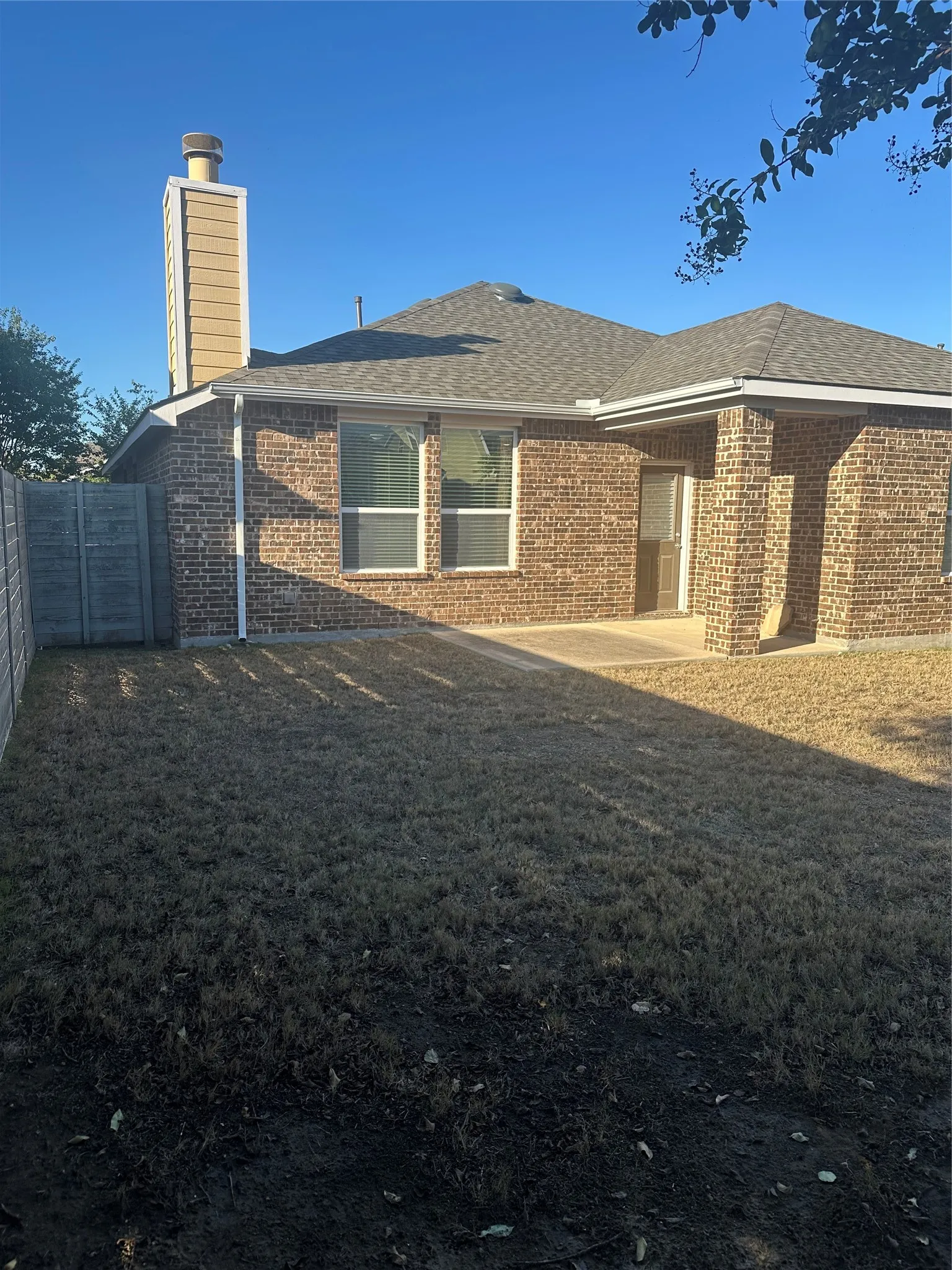Single Family Residence For Rent in Denton County , 1813 6th Street, Argyle, Texas 76226, 3 Bedroom, 2 Bathroom, 2 Garage spaces, 1,856 Sqft, built in 2015, mls#21403518, Real Estate Agent in Argyle, Homes For Rent in Denton county, Homes For Rent in Argyle, Realtor in Argyle Texas, Real Estate Brokerage Independent Realty Texas, Luminita Cordes Realtor
