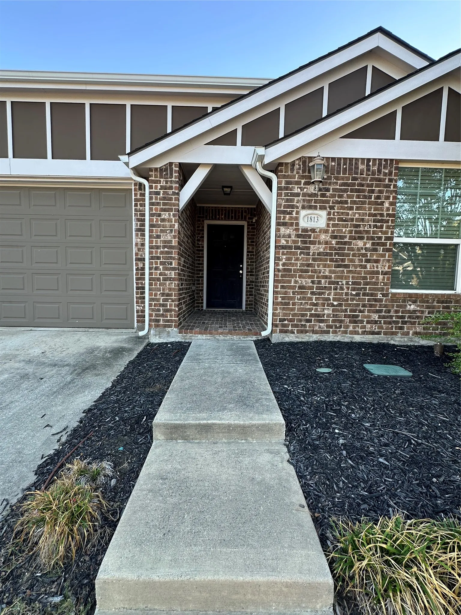 Single Family Residence For Rent in Denton County , 1813 6th Street, Argyle, Texas 76226, 3 Bedroom, 2 Bathroom, 2 Garage spaces, 1,856 Sqft, built in 2015, mls#21403518, Real Estate Agent in Argyle, Homes For Rent in Denton county, Homes For Rent in Argyle, Realtor in Argyle Texas, Real Estate Brokerage Independent Realty Texas, Luminita Cordes Realtor