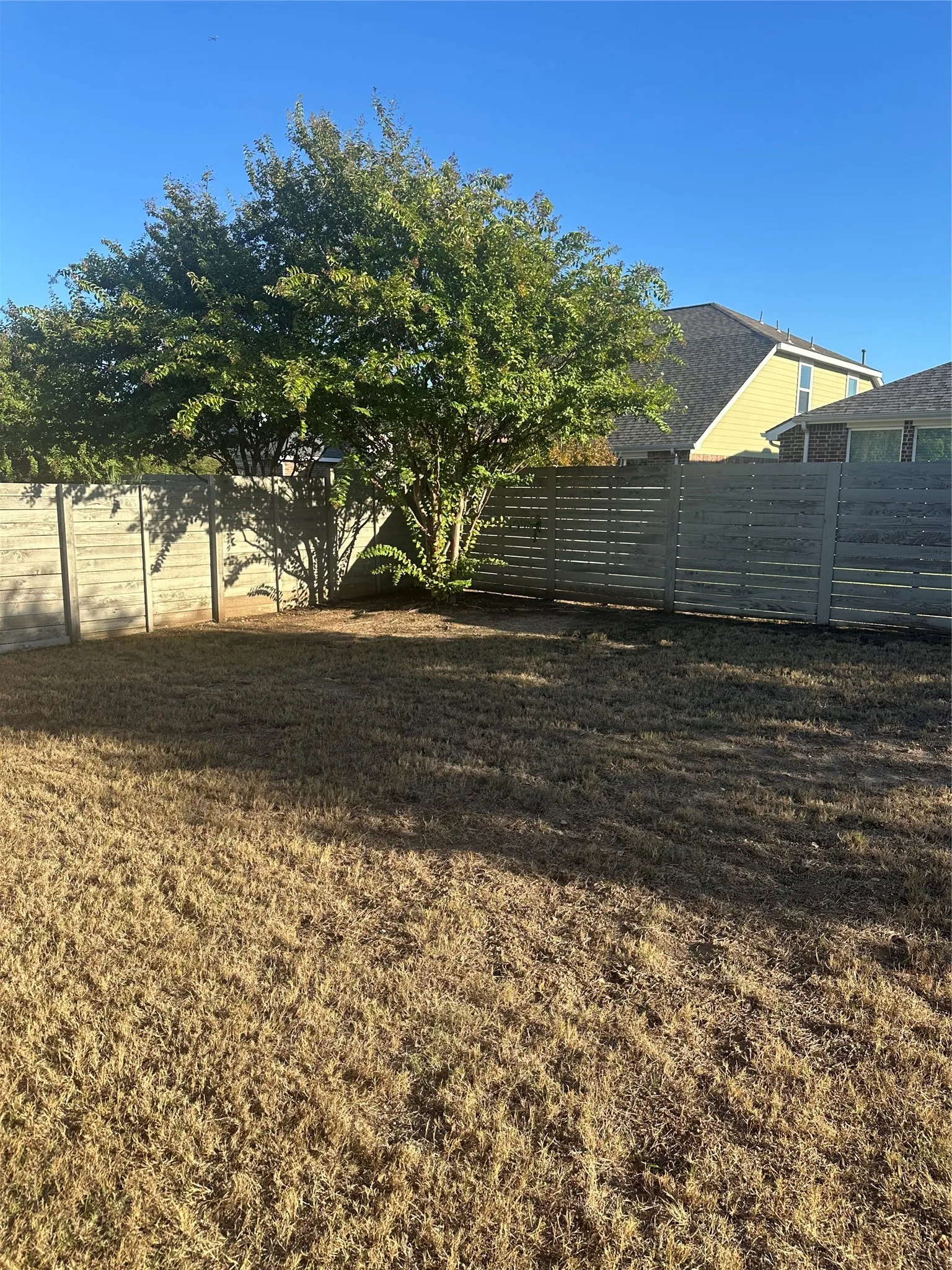 Single Family Residence For Rent in Denton County , 1813 6th Street, Argyle, Texas 76226, 3 Bedroom, 2 Bathroom, 2 Garage spaces, 1,856 Sqft, built in 2015, mls#21403518, Real Estate Agent in Argyle, Homes For Rent in Denton county, Homes For Rent in Argyle, Realtor in Argyle Texas, Real Estate Brokerage Independent Realty Texas, Luminita Cordes Realtor