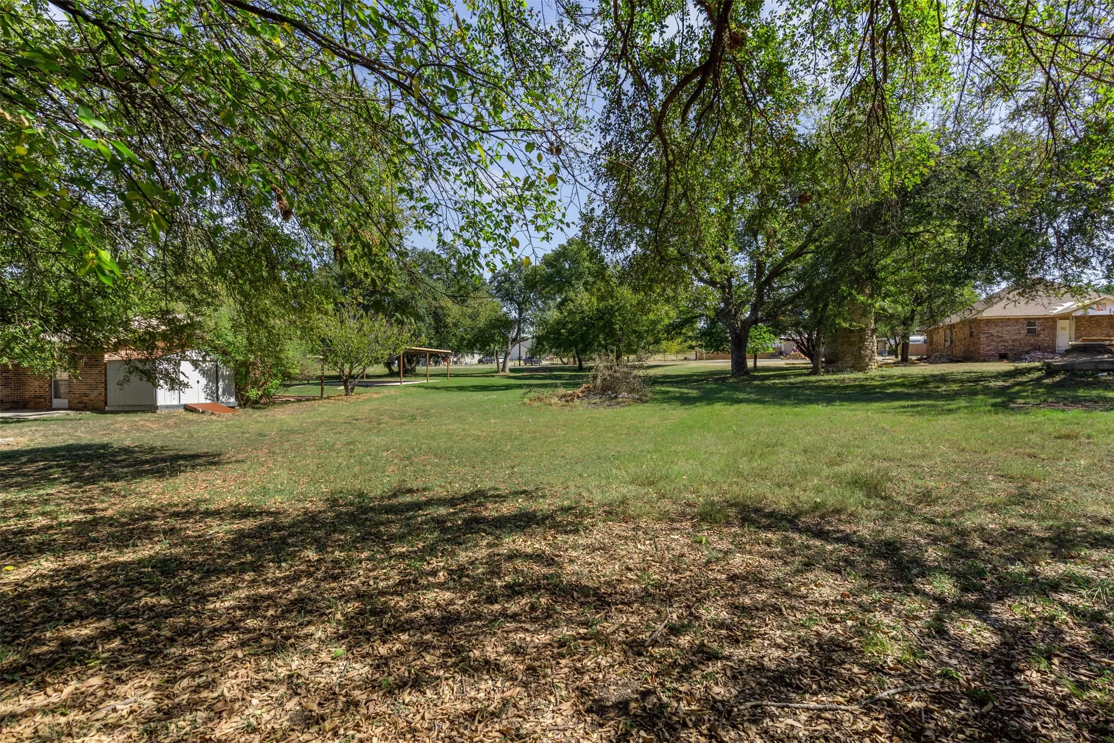 Unimproved Land For Sale in Hood County , 2810 Sky Harbour Drive, Granbury, Texas 76049, 0, 0, Garage spaces, 0 Sqft, built in 0, mls#21406500, Real Estate Agent in Granbury, Homes For Sale in Hood county, Homes For Sale in Granbury, Realtor in Granbury Texas, Real Estate Brokerage Independent Realty Texas, Luminita Cordes Realtor