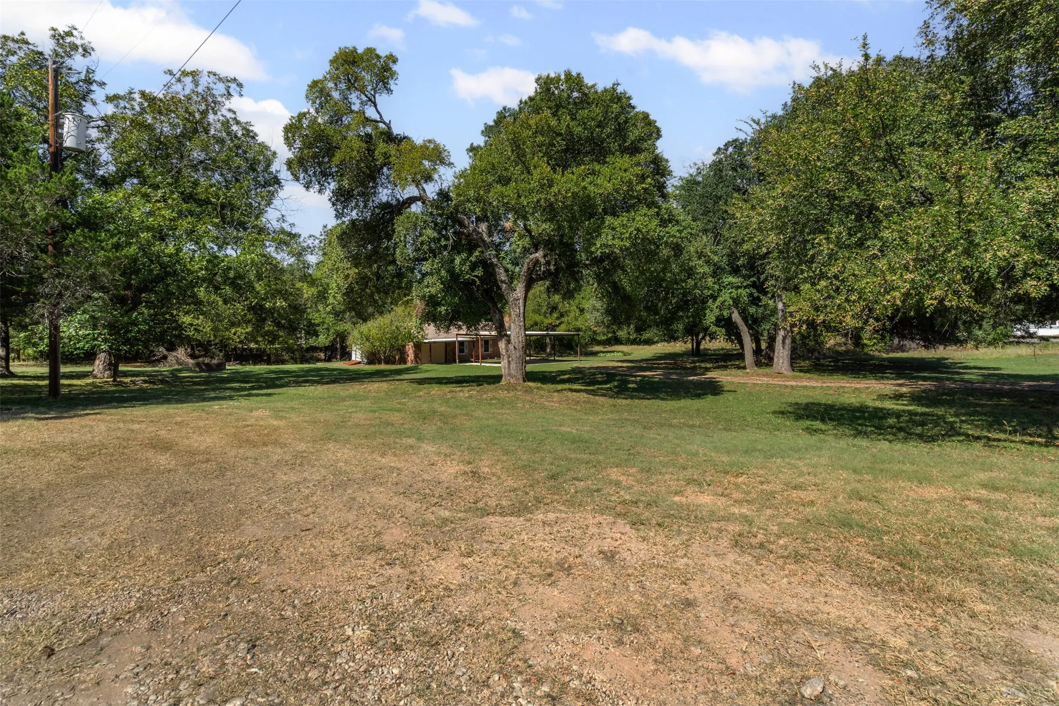 Unimproved Land For Sale in Hood County , 2810 Sky Harbour Drive, Granbury, Texas 76049, 0, 0, Garage spaces, 0 Sqft, built in 0, mls#21406500, Real Estate Agent in Granbury, Homes For Sale in Hood county, Homes For Sale in Granbury, Realtor in Granbury Texas, Real Estate Brokerage Independent Realty Texas, Luminita Cordes Realtor