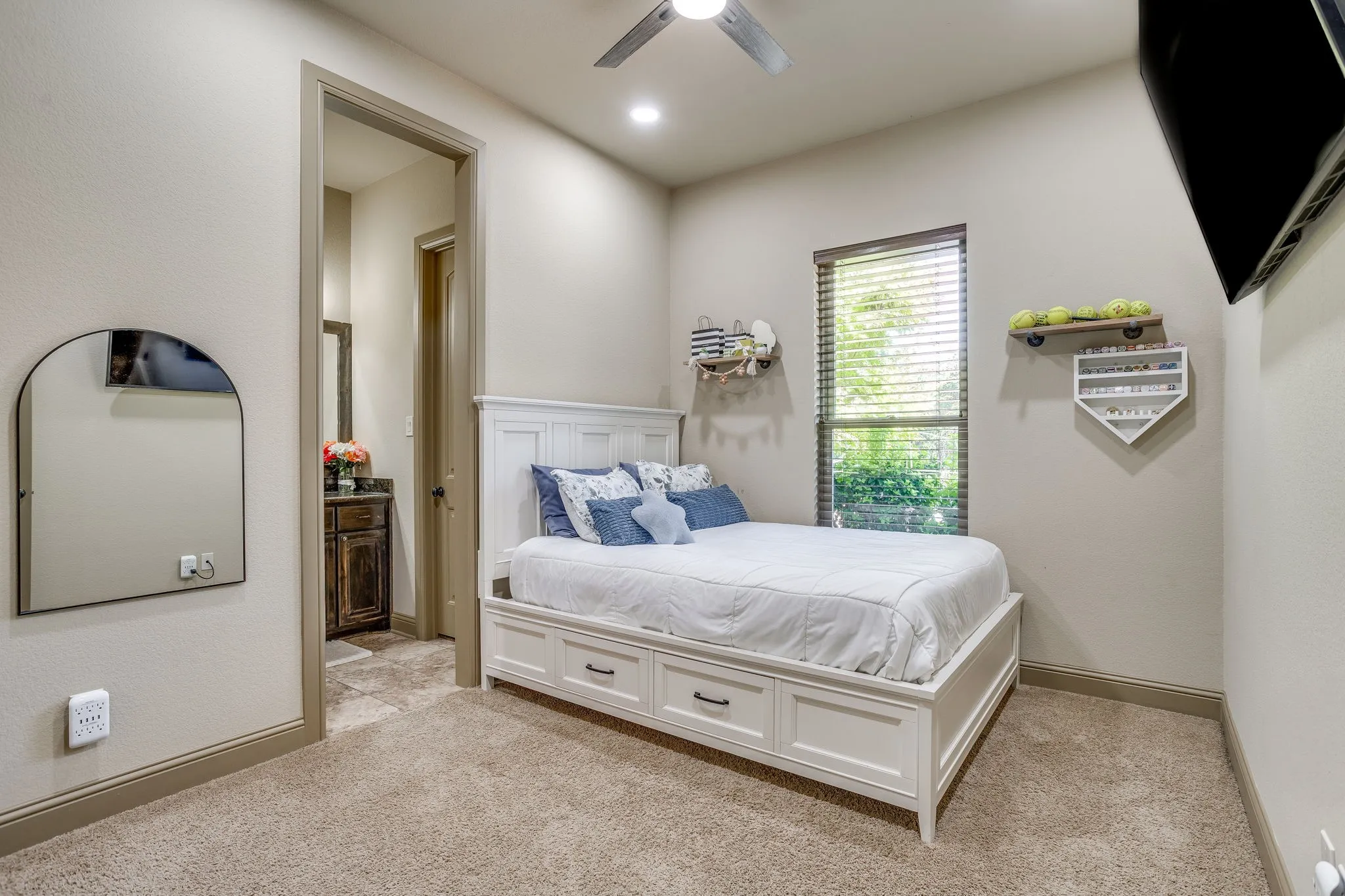 Bedroom 4 with ensuite bath