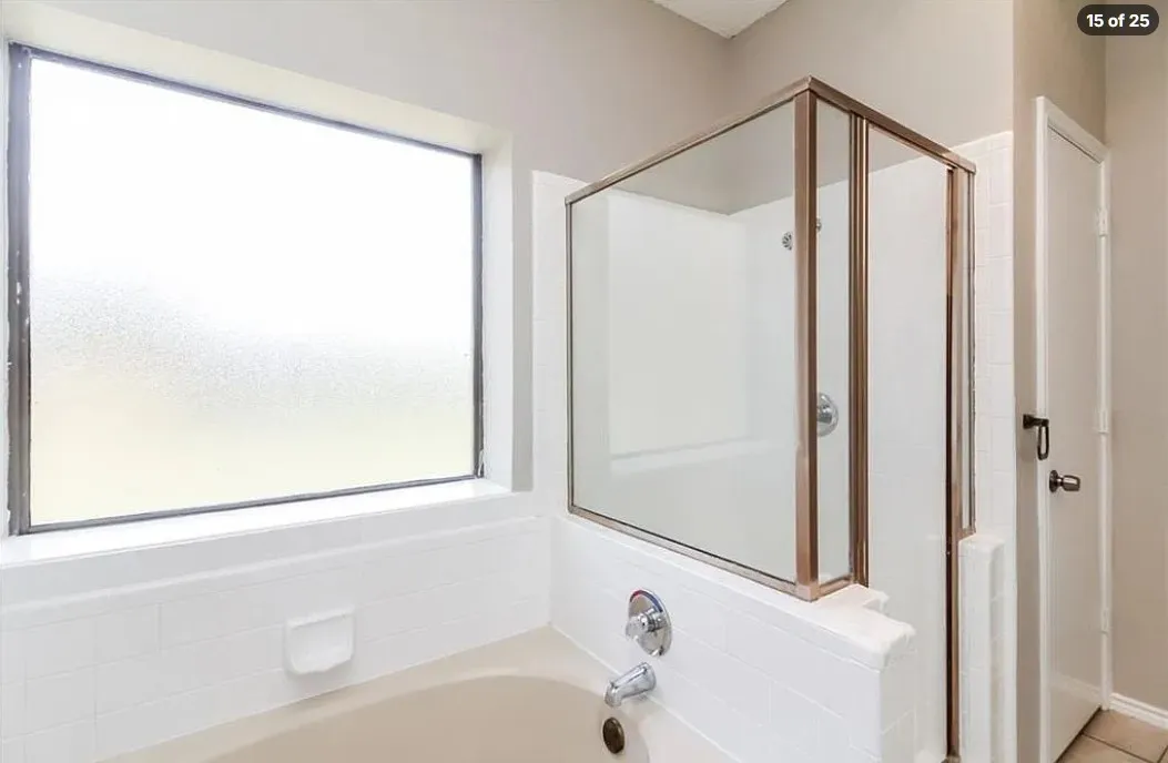 Single Family Residence For Rent in Dallas County , 5218 Turtle Cove Road, Garland, Texas 75044, 3 Bedroom, 2 Bathroom, 2 Garage spaces, 1,620 Sqft, built in 1986, mls#21394468, Real Estate Agent in Garland, Homes For Rent in Dallas county, Homes For Rent in Garland, Realtor in Garland Texas, Real Estate Brokerage Independent Realty Texas, Luminita Cordes Realtor