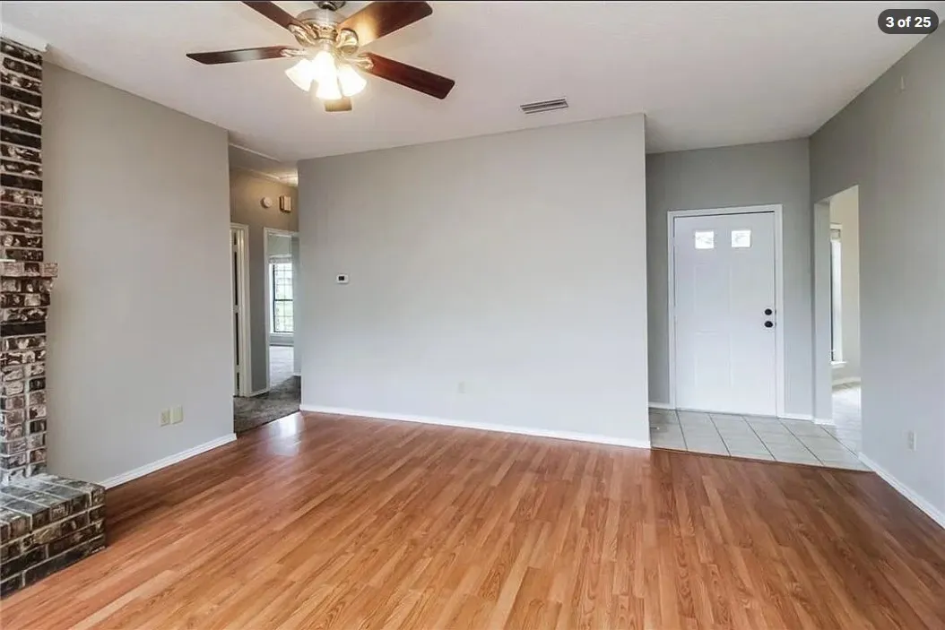 Single Family Residence For Rent in Dallas County , 5218 Turtle Cove Road, Garland, Texas 75044, 3 Bedroom, 2 Bathroom, 2 Garage spaces, 1,620 Sqft, built in 1986, mls#21394468, Real Estate Agent in Garland, Homes For Rent in Dallas county, Homes For Rent in Garland, Realtor in Garland Texas, Real Estate Brokerage Independent Realty Texas, Luminita Cordes Realtor