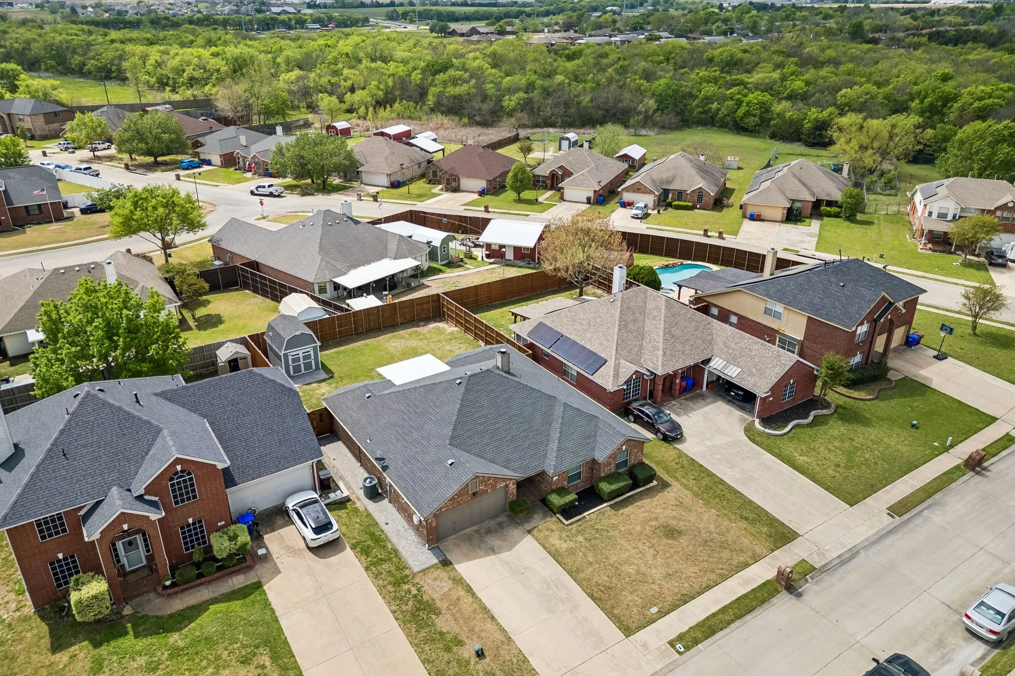 Single Family Residence For Rent in Rockwall County , 413 Highview Circle, Royse City, Texas 75189, 4 Bedroom, 2 Bathroom, 2 Garage spaces, 1,979 Sqft, built in 2003, mls#21406535, Real Estate Agent in Royse City, Homes For Rent in Rockwall county, Homes For Rent in Royse City, Realtor in Royse City Texas, Real Estate Brokerage Independent Realty Texas, Luminita Cordes Realtor
