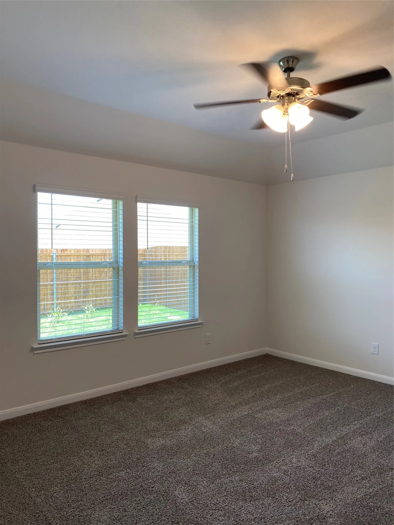 Single Family Residence For Rent in Collin County , 503 Spur Ridge, Princeton, Texas 75407, 4 Bedroom, 2 Bathroom, 2 Garage spaces, 1,798 Sqft, built in 2022, mls#21406533, Real Estate Agent in Princeton, Homes For Rent in Collin county, Homes For Rent in Princeton, Realtor in Princeton Texas, Real Estate Brokerage Independent Realty Texas, Luminita Cordes Realtor