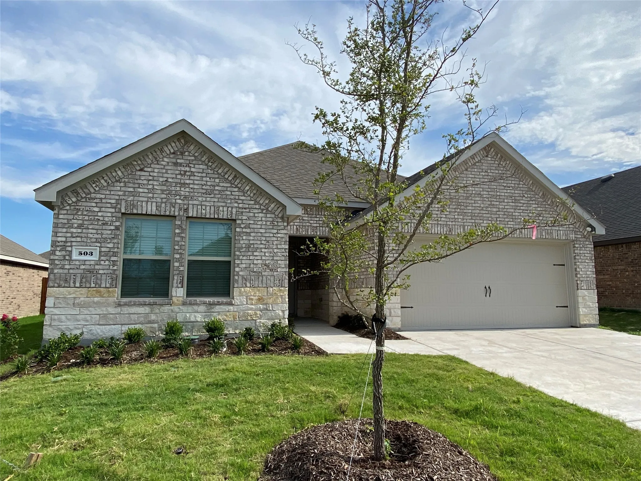 Single Family Residence For Rent in Collin County , 503 Spur Ridge, Princeton, Texas 75407, 4 Bedroom, 2 Bathroom, 2 Garage spaces, 1,798 Sqft, built in 2022, mls#21406533, Real Estate Agent in Princeton, Homes For Rent in Collin county, Homes For Rent in Princeton, Realtor in Princeton Texas, Real Estate Brokerage Independent Realty Texas, Luminita Cordes Realtor