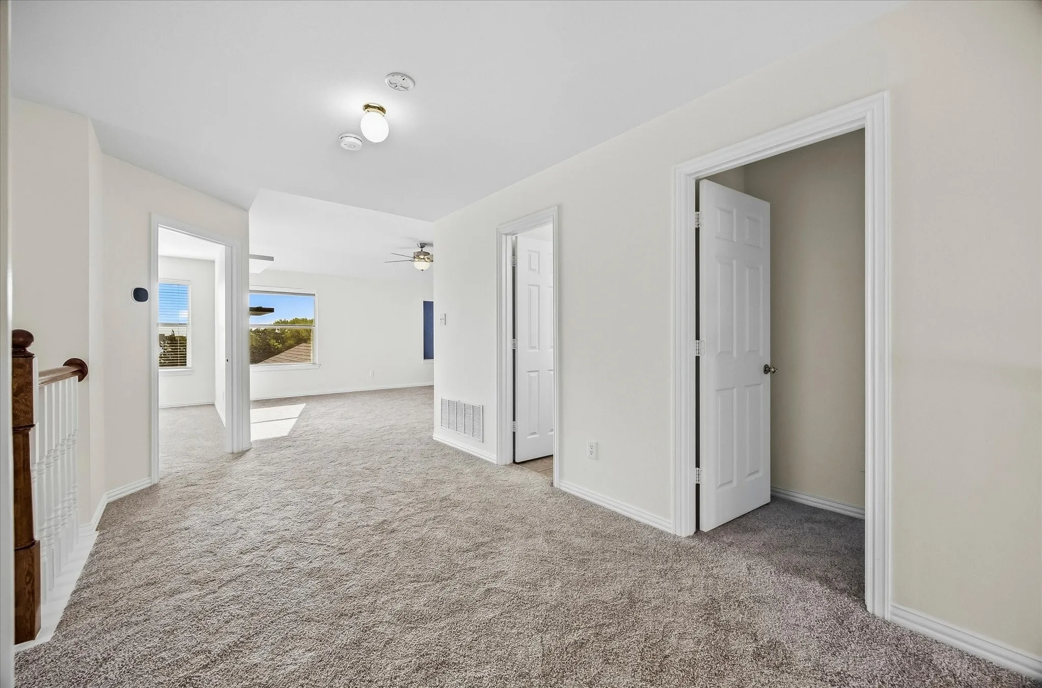 Single Family Residence For Rent in Dallas County , 4102 Stone Haven Drive, Garland, Texas 75043, 4 Bedroom, 3 Bathroom, 2 Garage spaces, 3,156 Sqft, built in 2003, mls#21406523, Real Estate Agent in Garland, Homes For Rent in Dallas county, Homes For Rent in Garland, Realtor in Garland Texas, Real Estate Brokerage Independent Realty Texas, Luminita Cordes Realtor