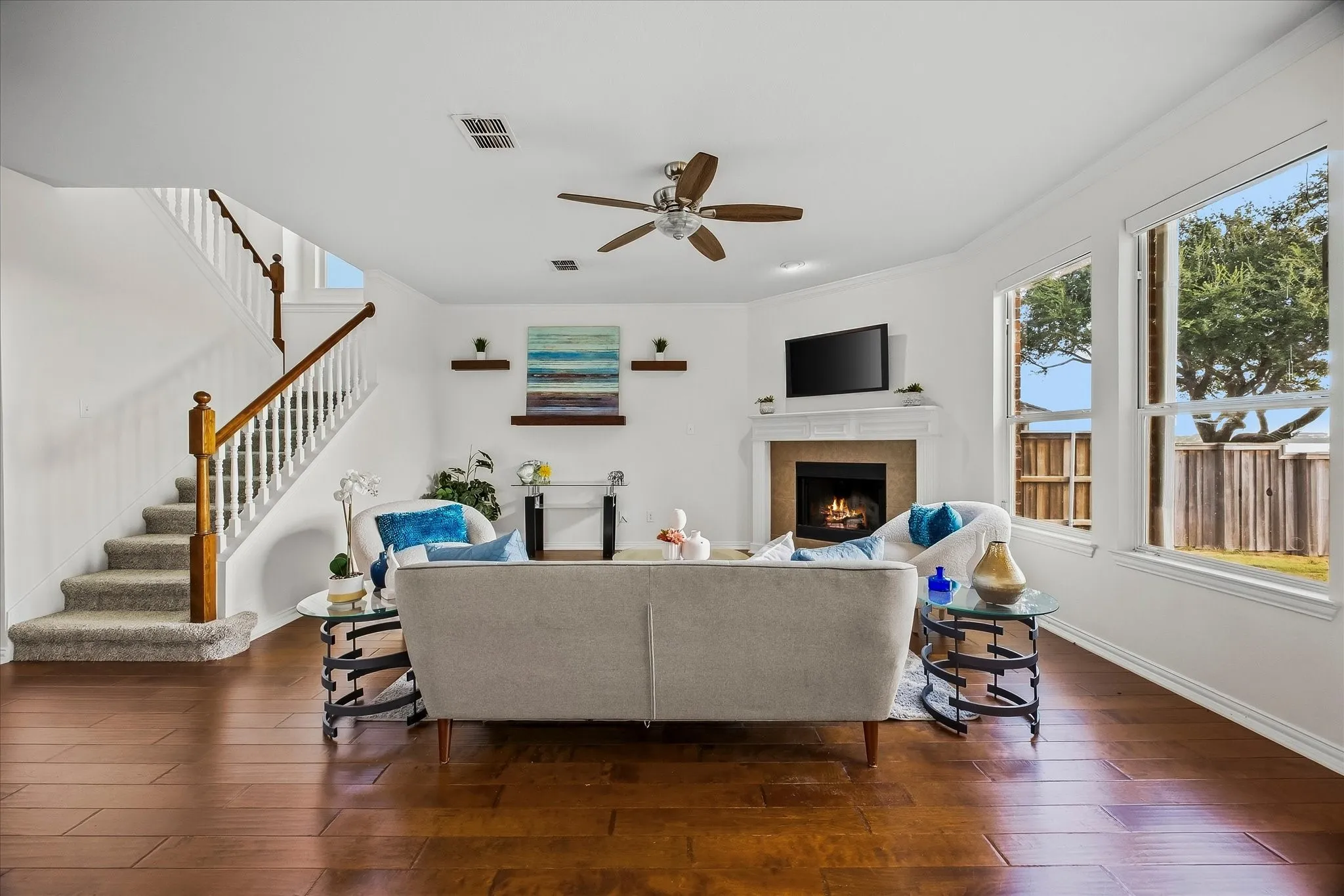 Single Family Residence For Rent in Dallas County , 4102 Stone Haven Drive, Garland, Texas 75043, 4 Bedroom, 3 Bathroom, 2 Garage spaces, 3,156 Sqft, built in 2003, mls#21406523, Real Estate Agent in Garland, Homes For Rent in Dallas county, Homes For Rent in Garland, Realtor in Garland Texas, Real Estate Brokerage Independent Realty Texas, Luminita Cordes Realtor