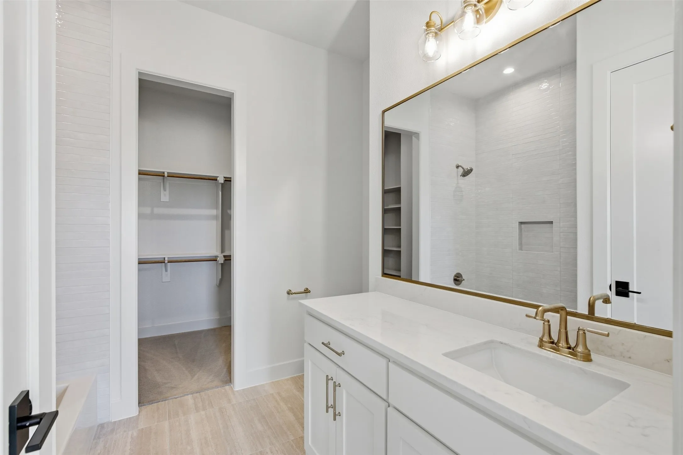 Single Family Residence For Sale in Collin County , 940 Healey Drive, Fairview, Texas 75069, 5 Bedroom, 6 Bathroom, 4 Garage spaces, 6,408 Sqft, built in 2025, mls#21403364, Real Estate Agent in Fairview, Homes For Sale in Collin county, Homes For Sale in Fairview, Realtor in Fairview Texas, Real Estate Brokerage Independent Realty Texas, Luminita Cordes Realtor