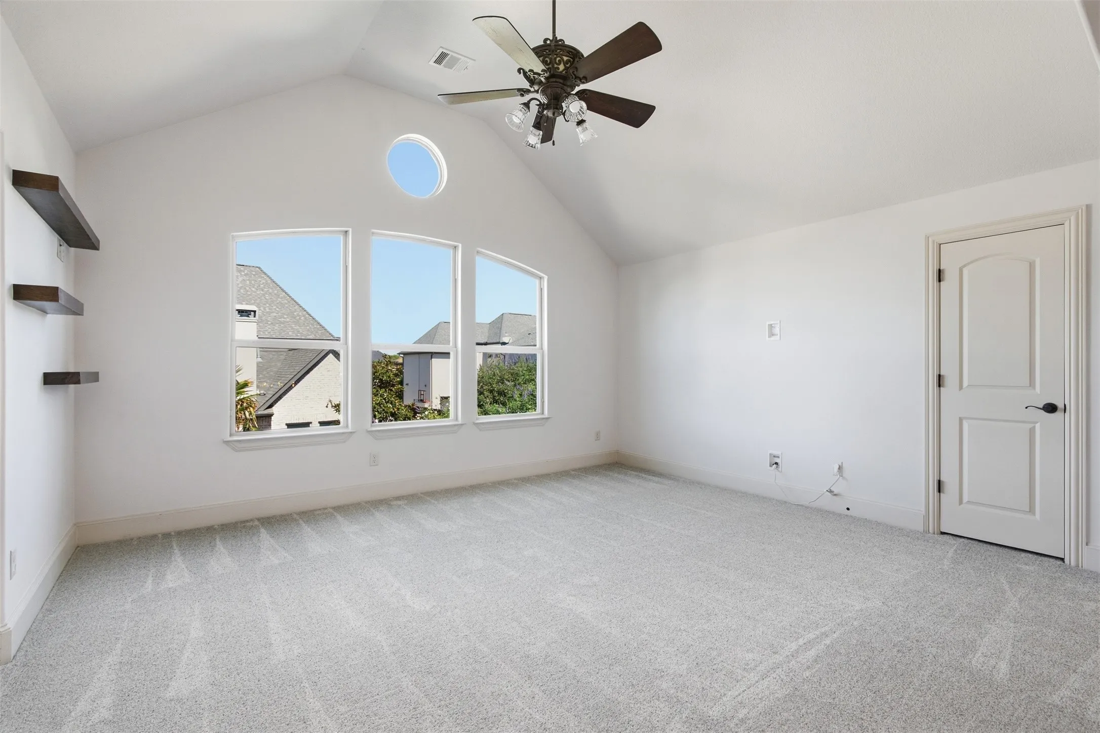 Single Family Residence For Sale in Denton County , 4012 Glenhurst Lane, Frisco, Texas 75033, 5 Bedroom, 6 Bathroom, 3 Garage spaces, 4,777 Sqft, built in 2009, mls#21402806, Real Estate Agent in Frisco, Homes For Sale in Denton county, Homes For Sale in Frisco, Realtor in Frisco Texas, Real Estate Brokerage Independent Realty Texas, Luminita Cordes Realtor